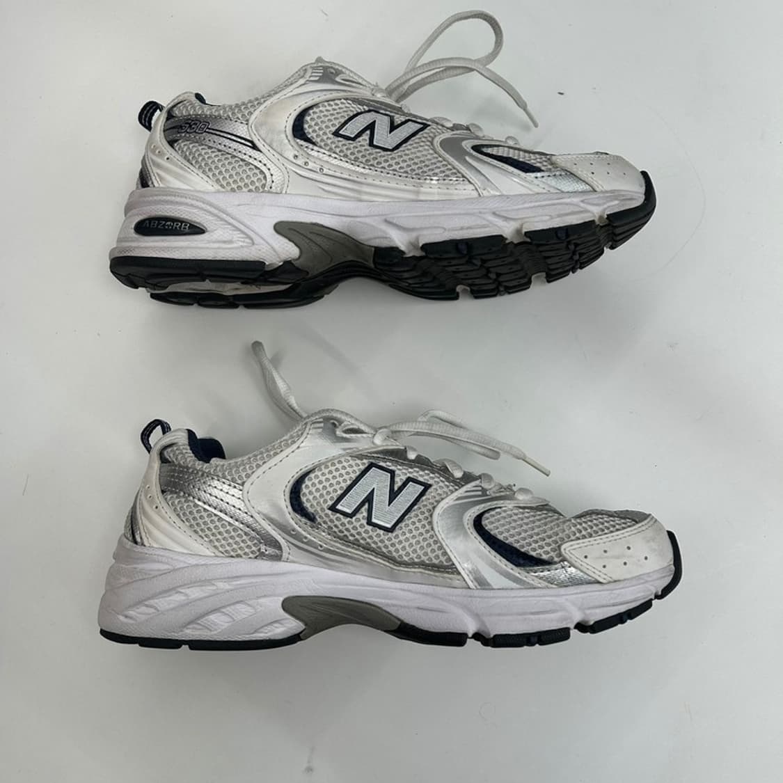 뉴발란스 530 화이트 스니커즈 235 상품이미지3