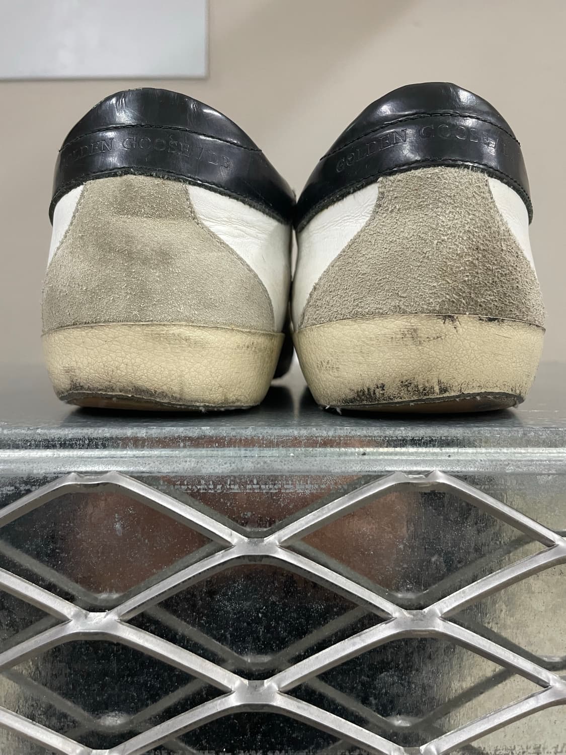 골든구스 슈퍼스타 화이트 스니커즈 블랙탭 40 상품이미지9