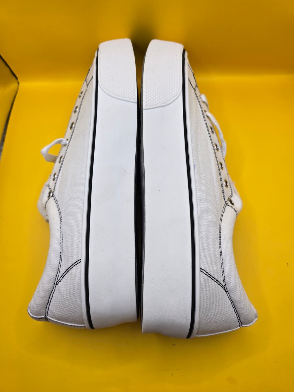 식스핏 스니커즈 285 (미사용) 상품이미지4