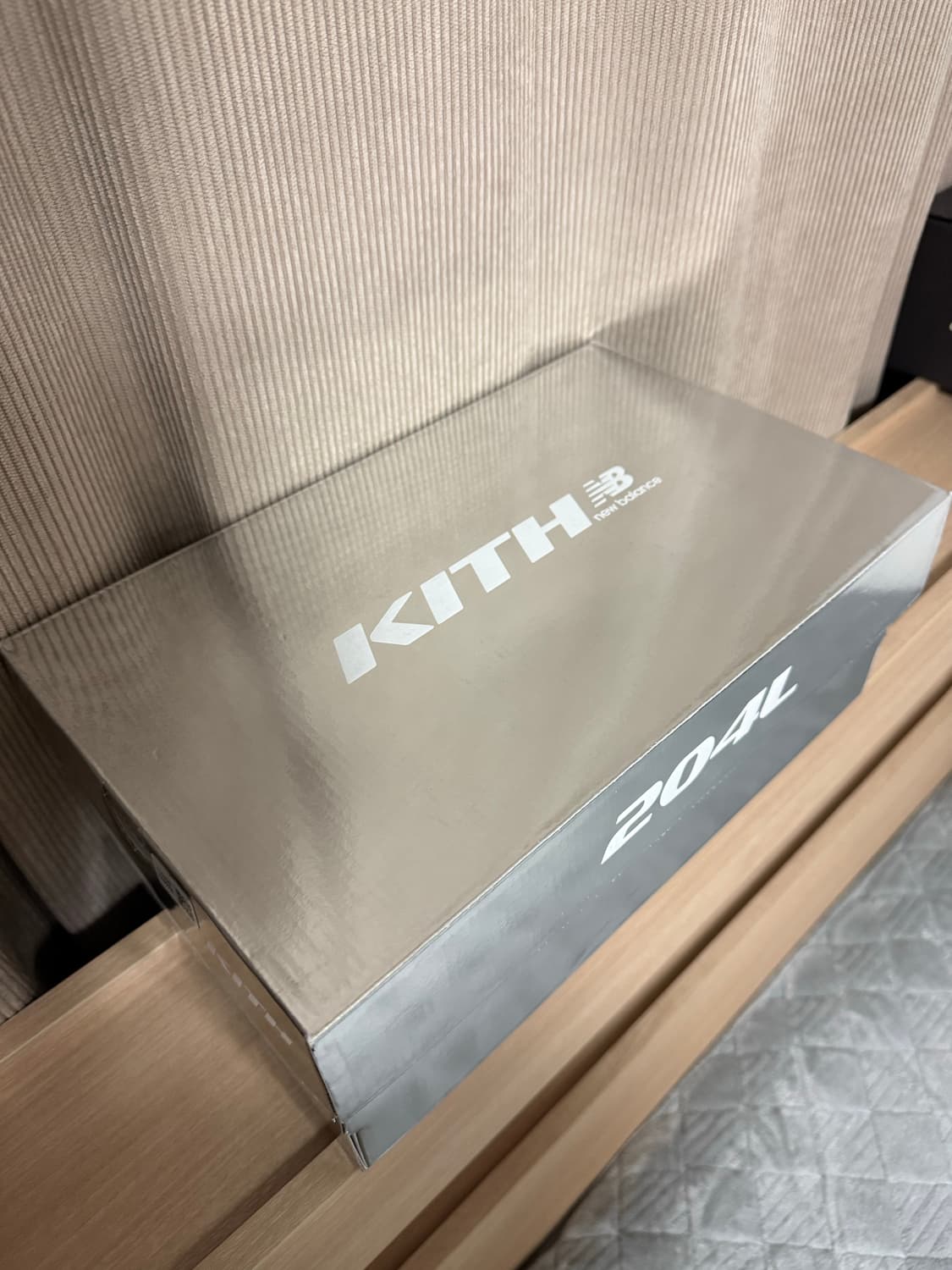 뉴발란스x키스 204 270 상품이미지3