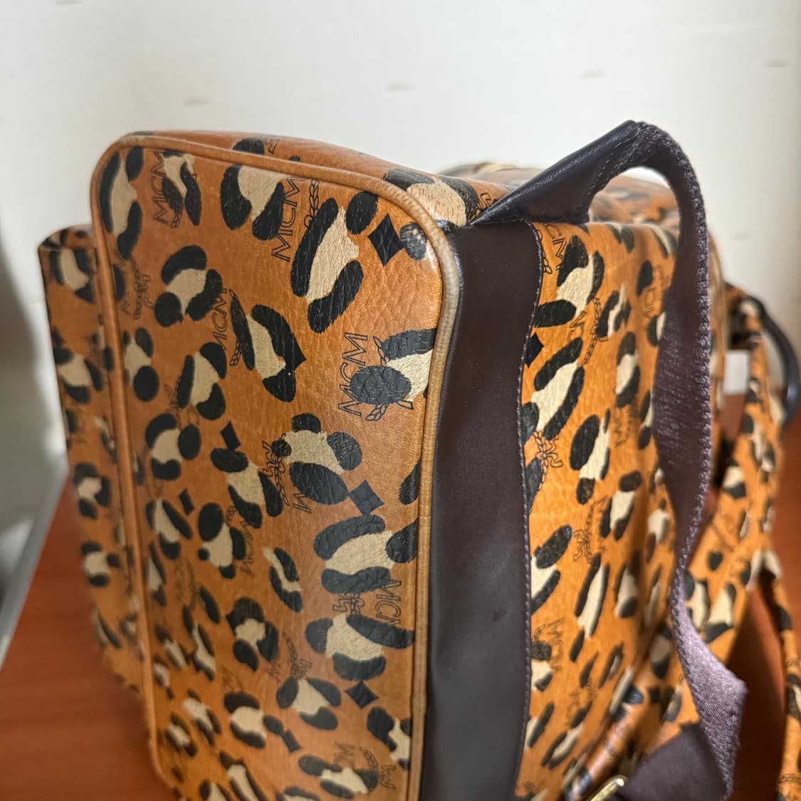 MCM 레오파드 브라운 백팩 상품이미지5