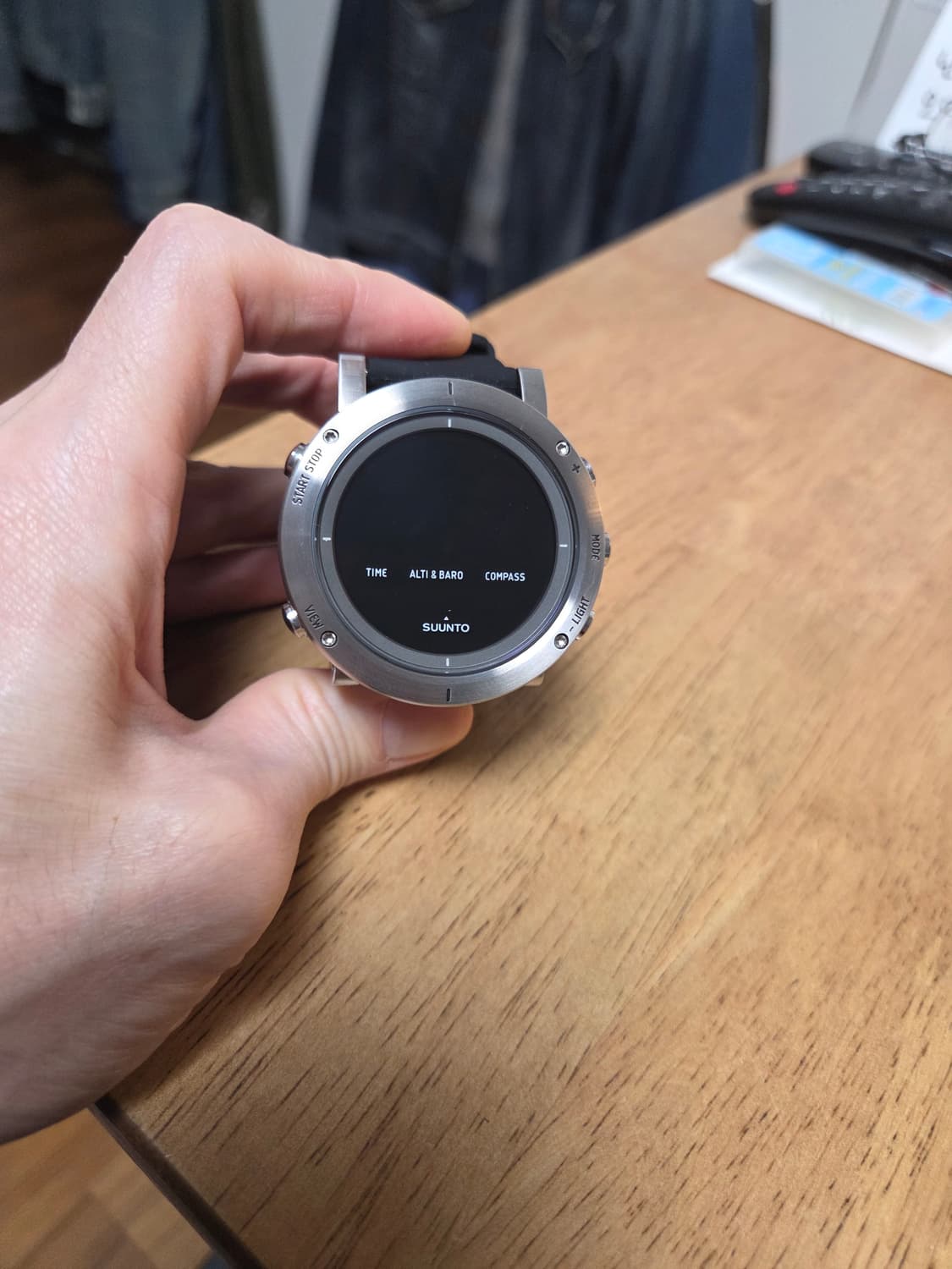 순토 코어 브러쉬드 스틸 상품이미지2