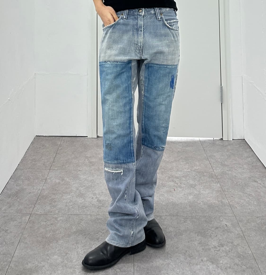 Denim Panel Distressed Pants 상품이미지2