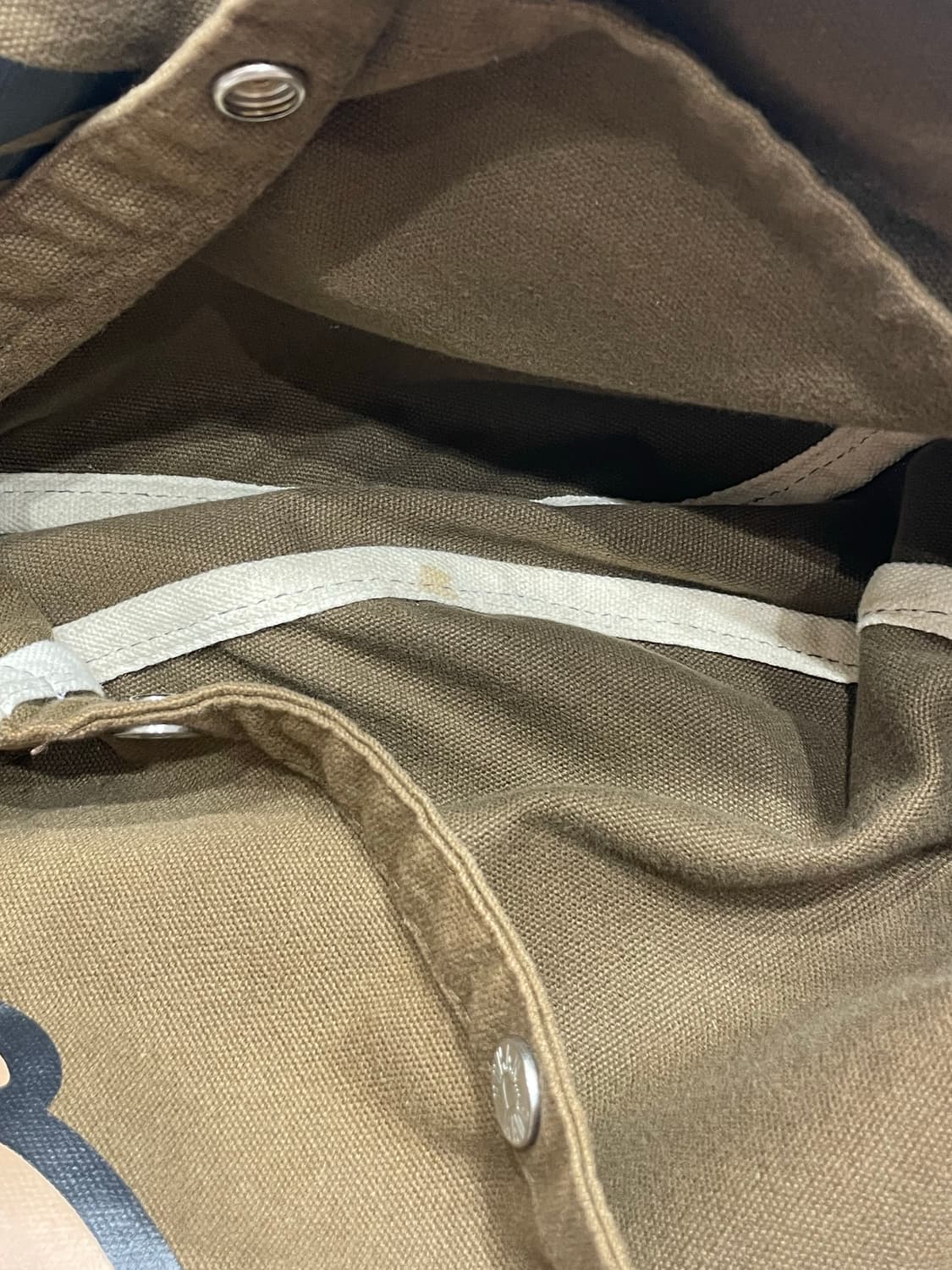 휴먼메이드 불독 페이퍼보이 백 가방 상품이미지5