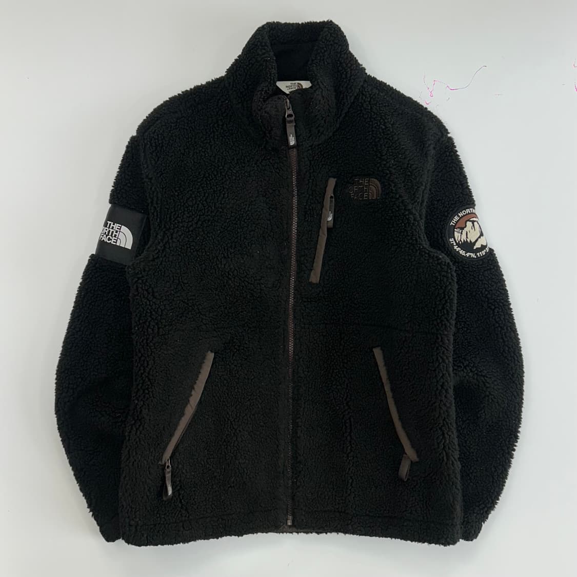 The north face 노스페이스 브라운 로고 블랙 후리스 집업 상품이미지3