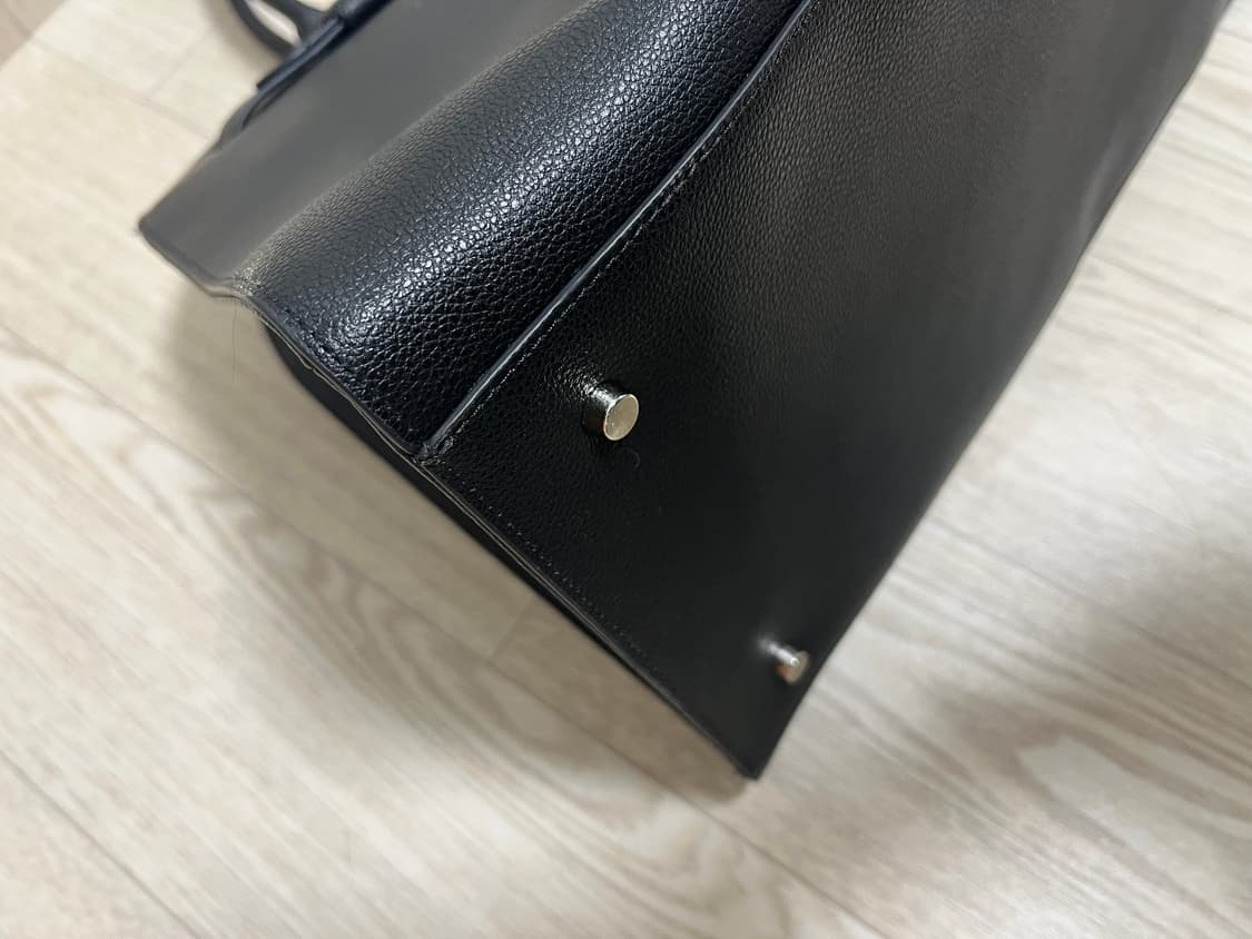 (최종가) 던스트 버클 레더 토트백 블랙 라지 상품이미지8