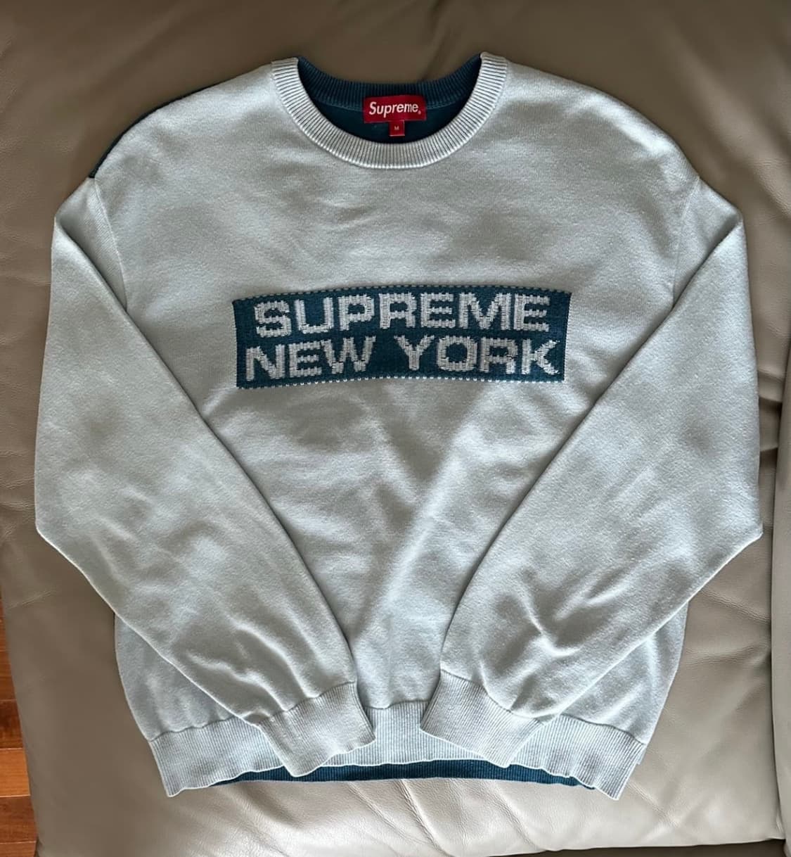 Supreme 2-Tone Sweater Light Blue 상품이미지2