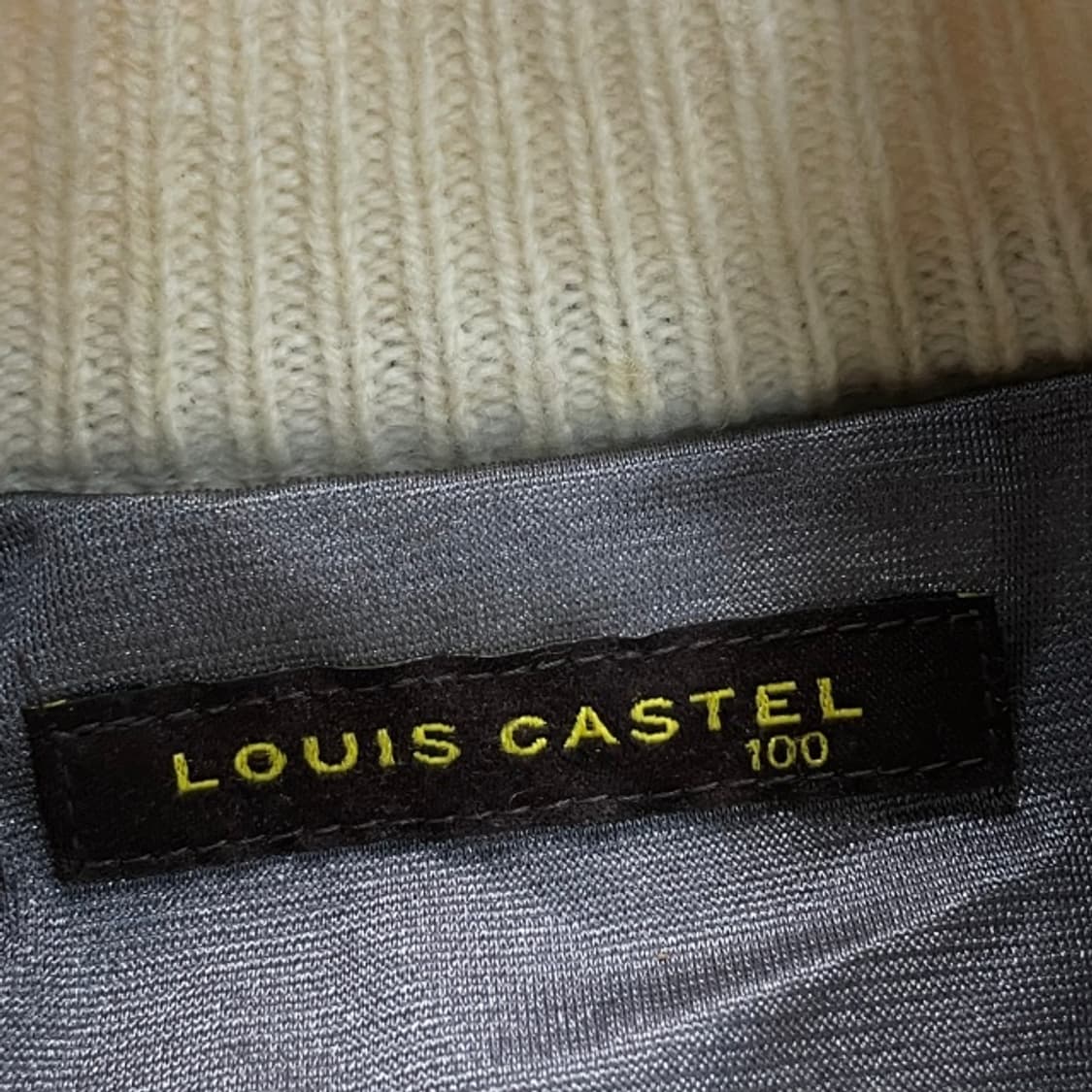 100 루이까스텔 방풍니트 상품이미지3