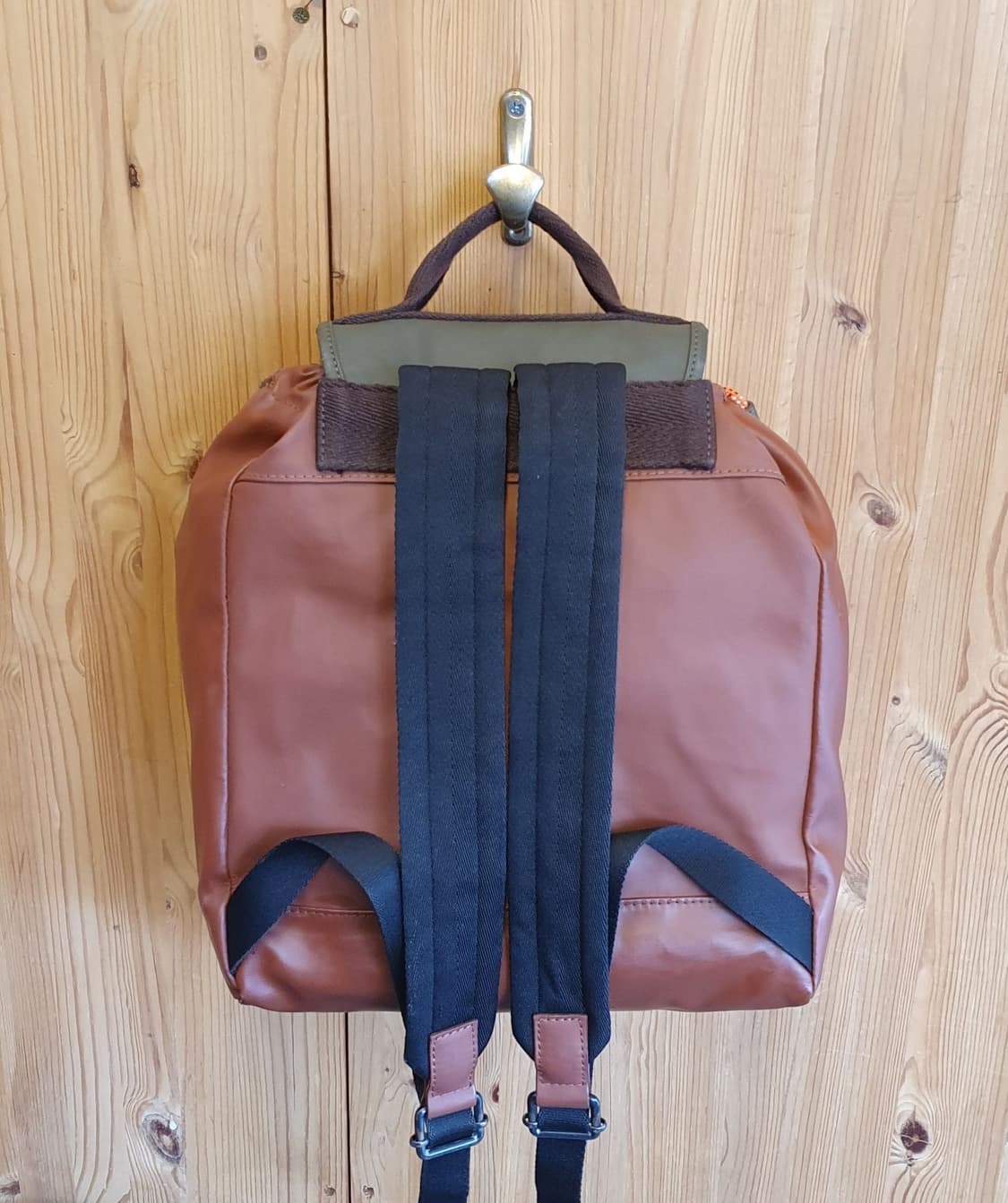 만다리나덕 멀티 백팩 상품이미지2