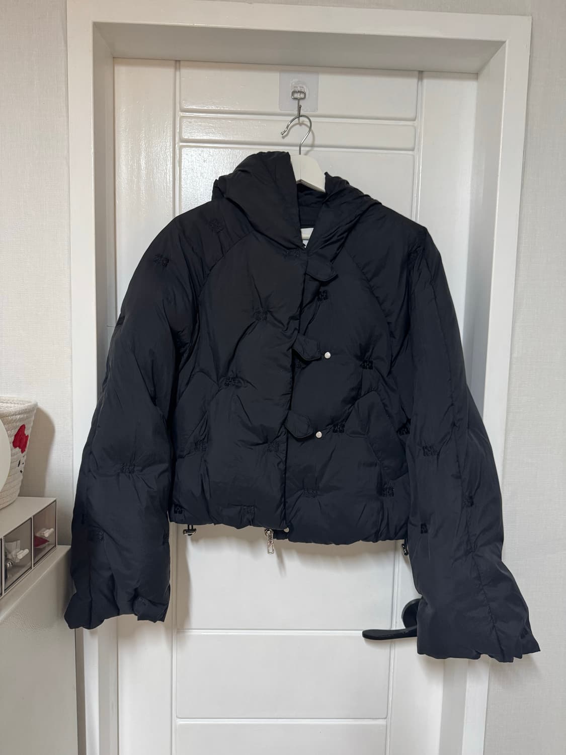 GANNI 가니 블랙 숏패딩 36사이즈 상품이미지1