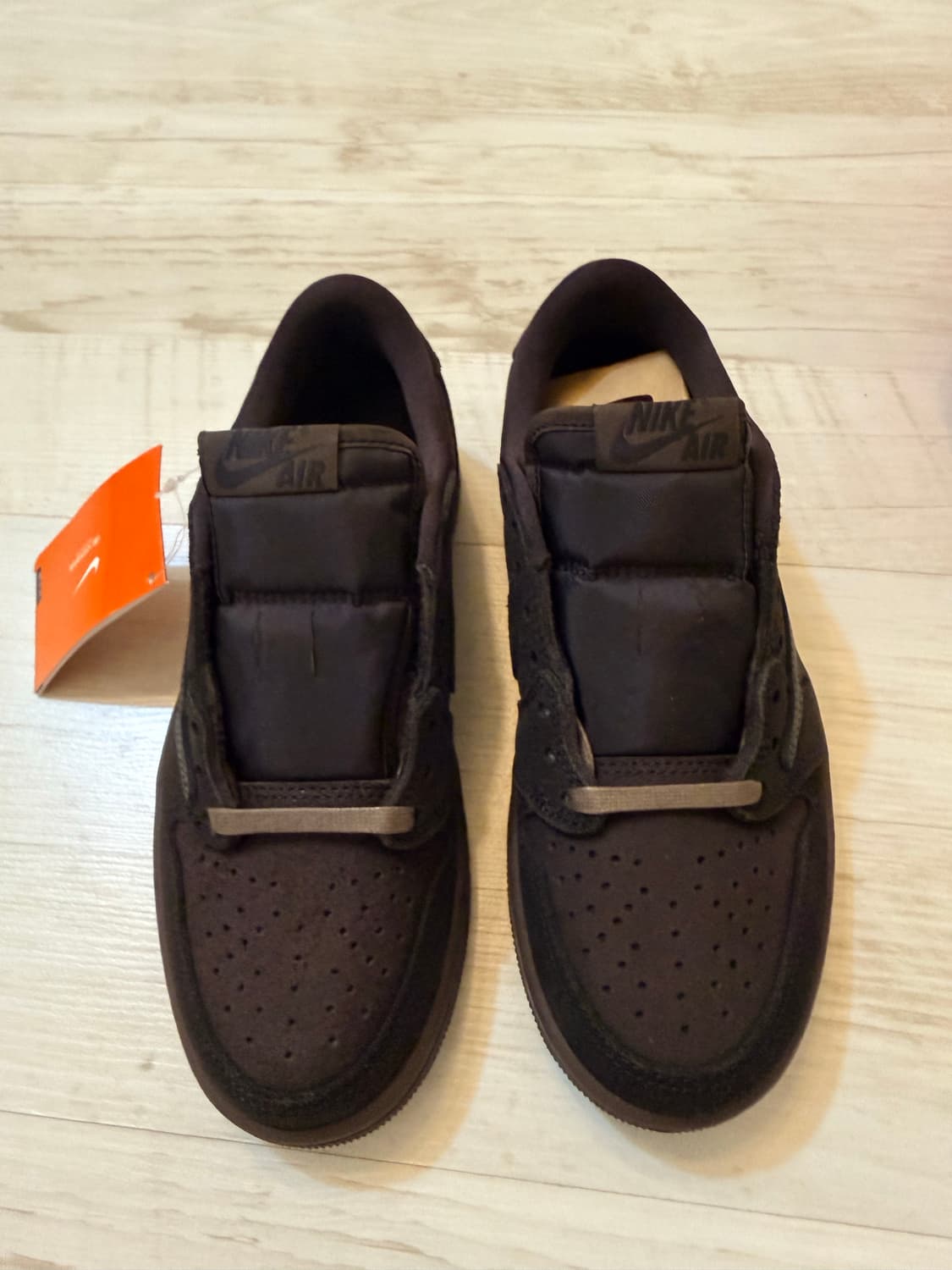 조던1 트레비스 스캇 레트로 로우 OG SP 벨벳브라운 앤 다크모카 상품이미지2