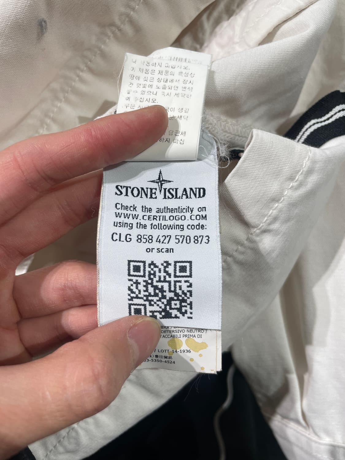 스톤 아일랜드 아이보리 체스트 포켓 와펜 코튼 자켓 상품이미지10