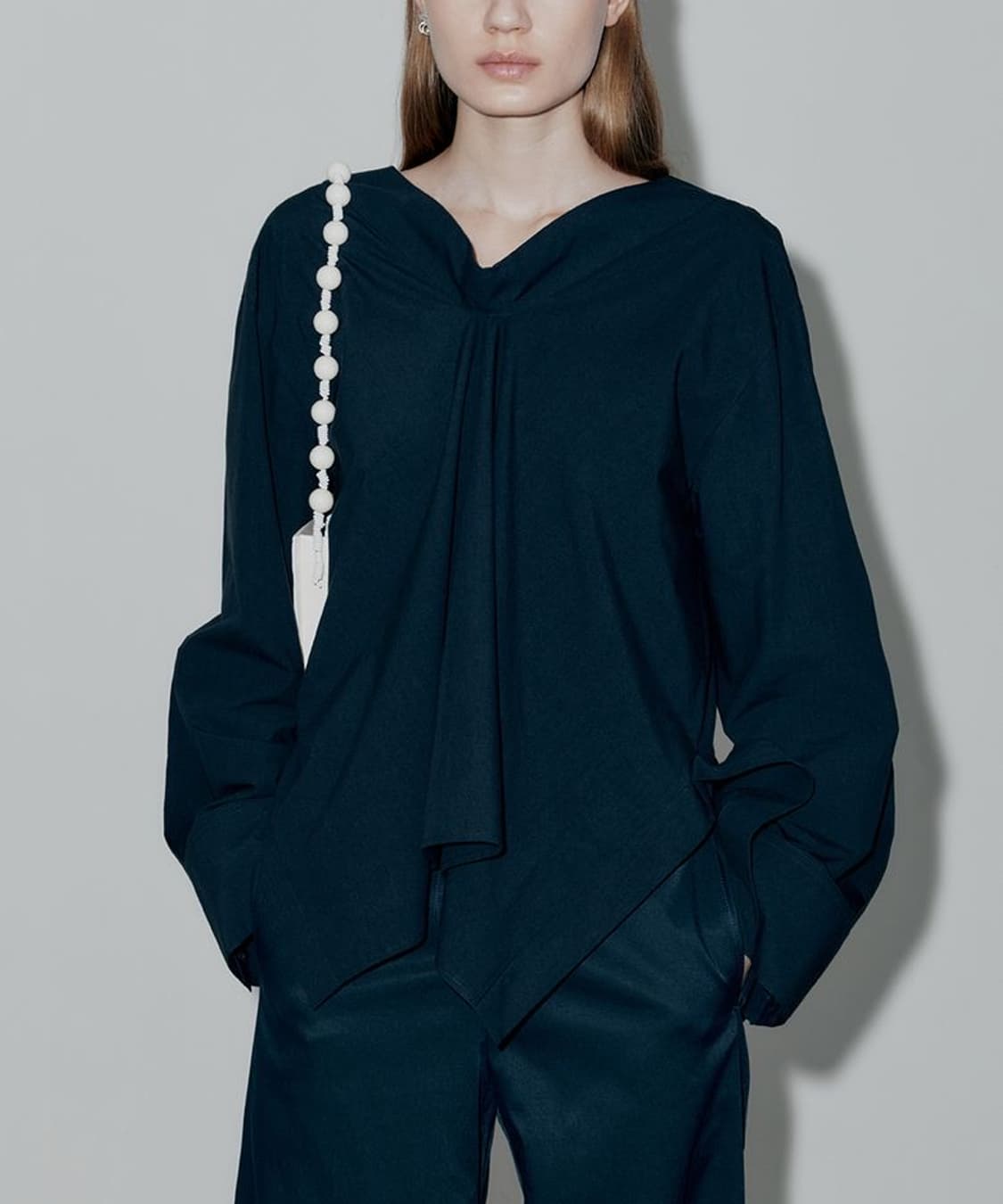 Low classic 로우클래식 티핑탑 네이비 새상품 상품이미지1