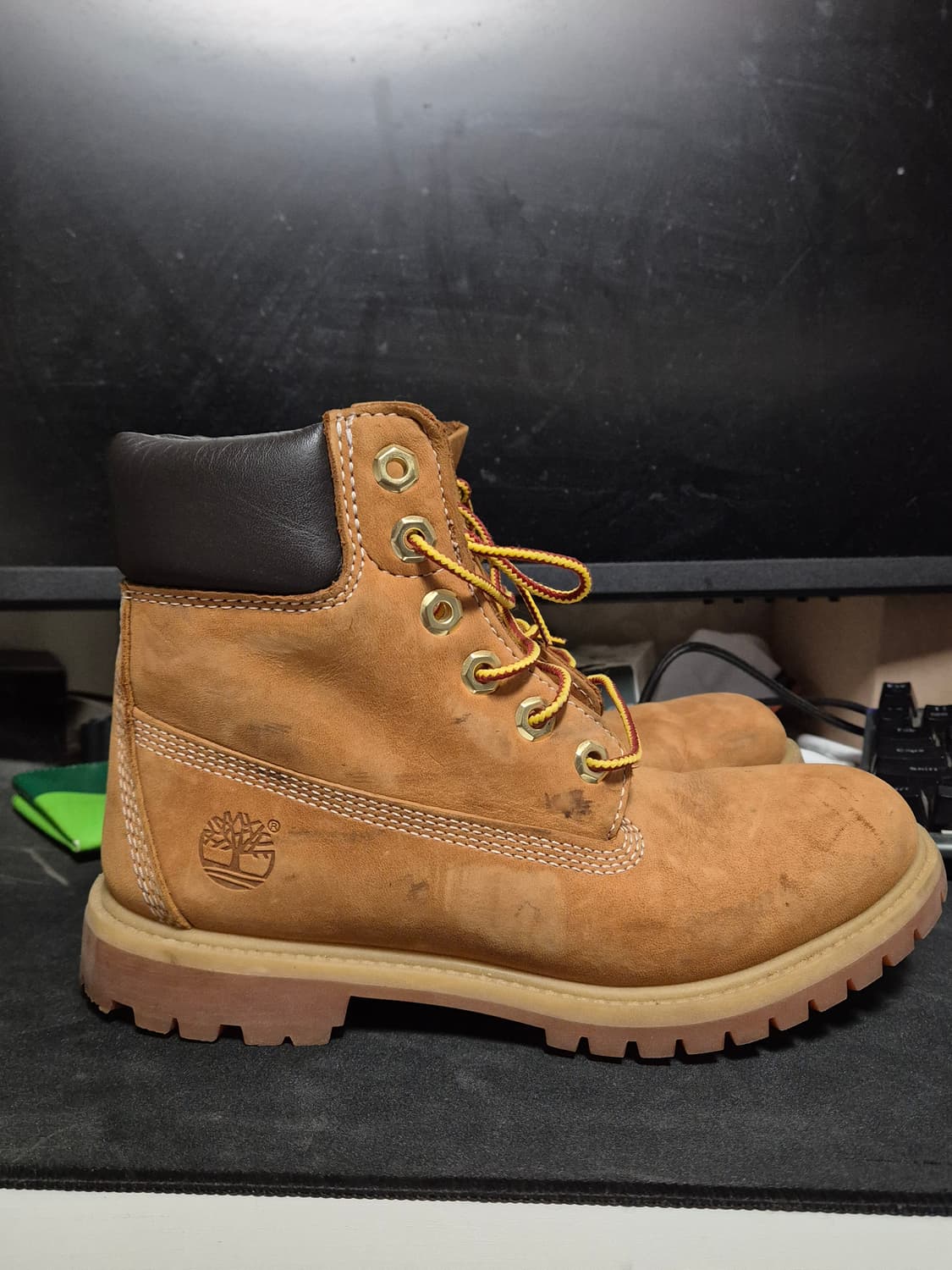 팀버랜드 6인치 프리미엄 부츠 240 상품이미지4