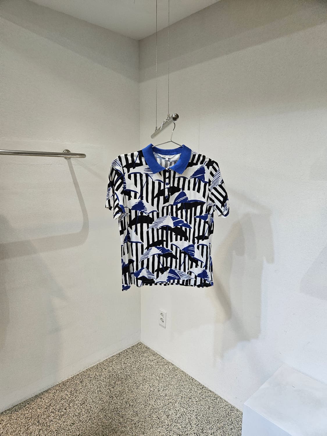 디올 패턴 카라 반팔 티셔츠 상품이미지1