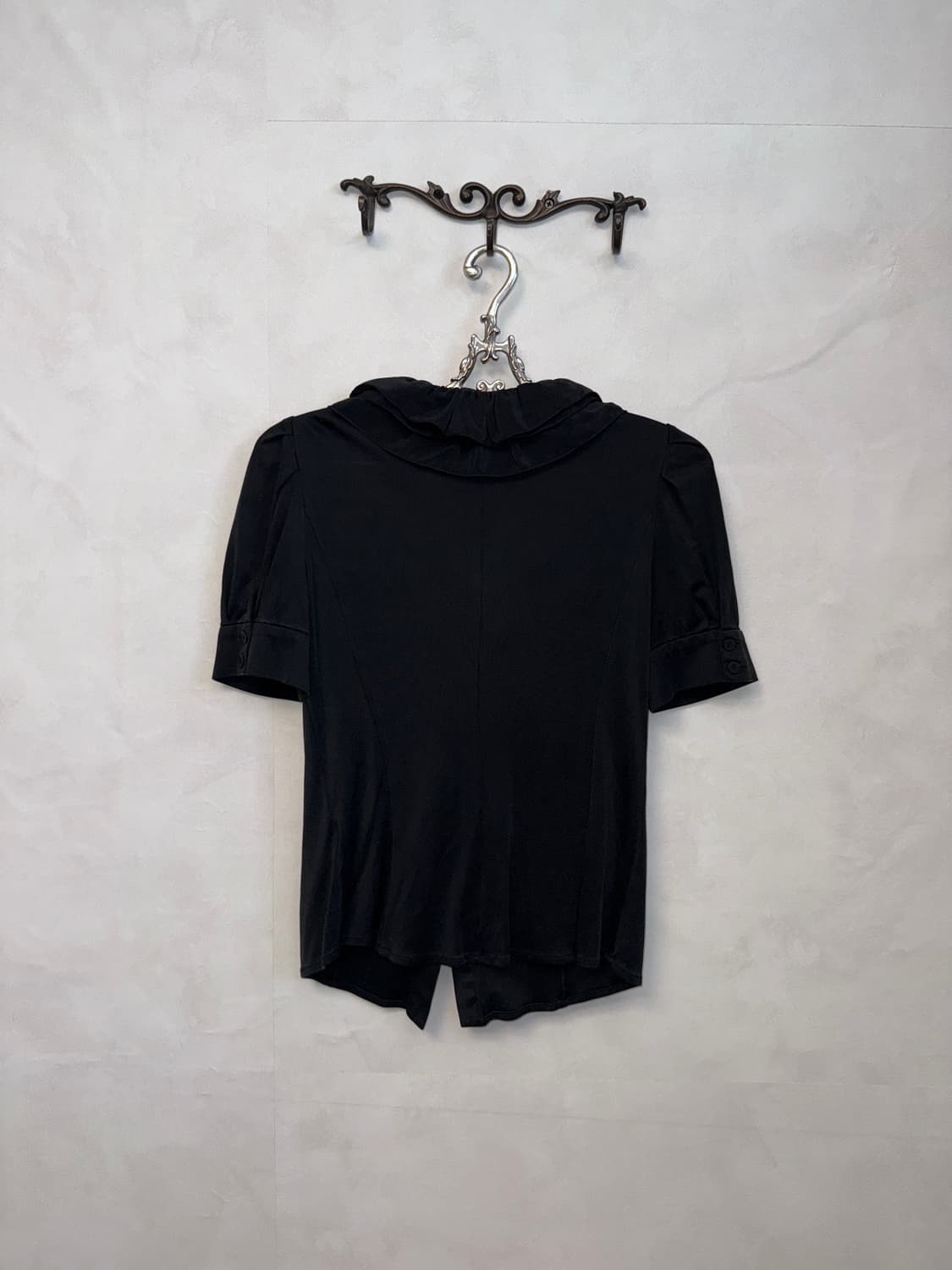Black ruffle geek chic button blouse  상품이미지3