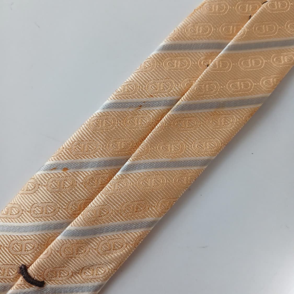 셀린느 실크 골드 스트라이프 넥타이 9.1cm A등급 A19179
 상품이미지9