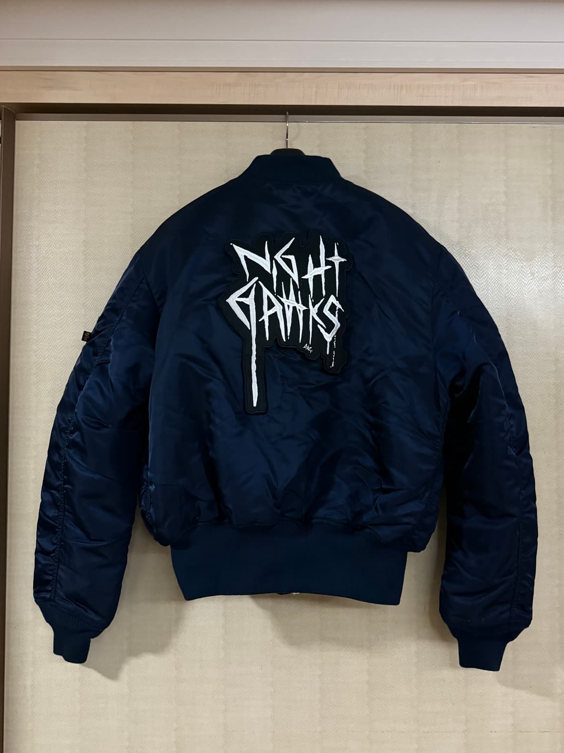 032c 알파인더스트리 콜라보 플라이트 봄버 ma-1 다크 네이비 상품이미지2