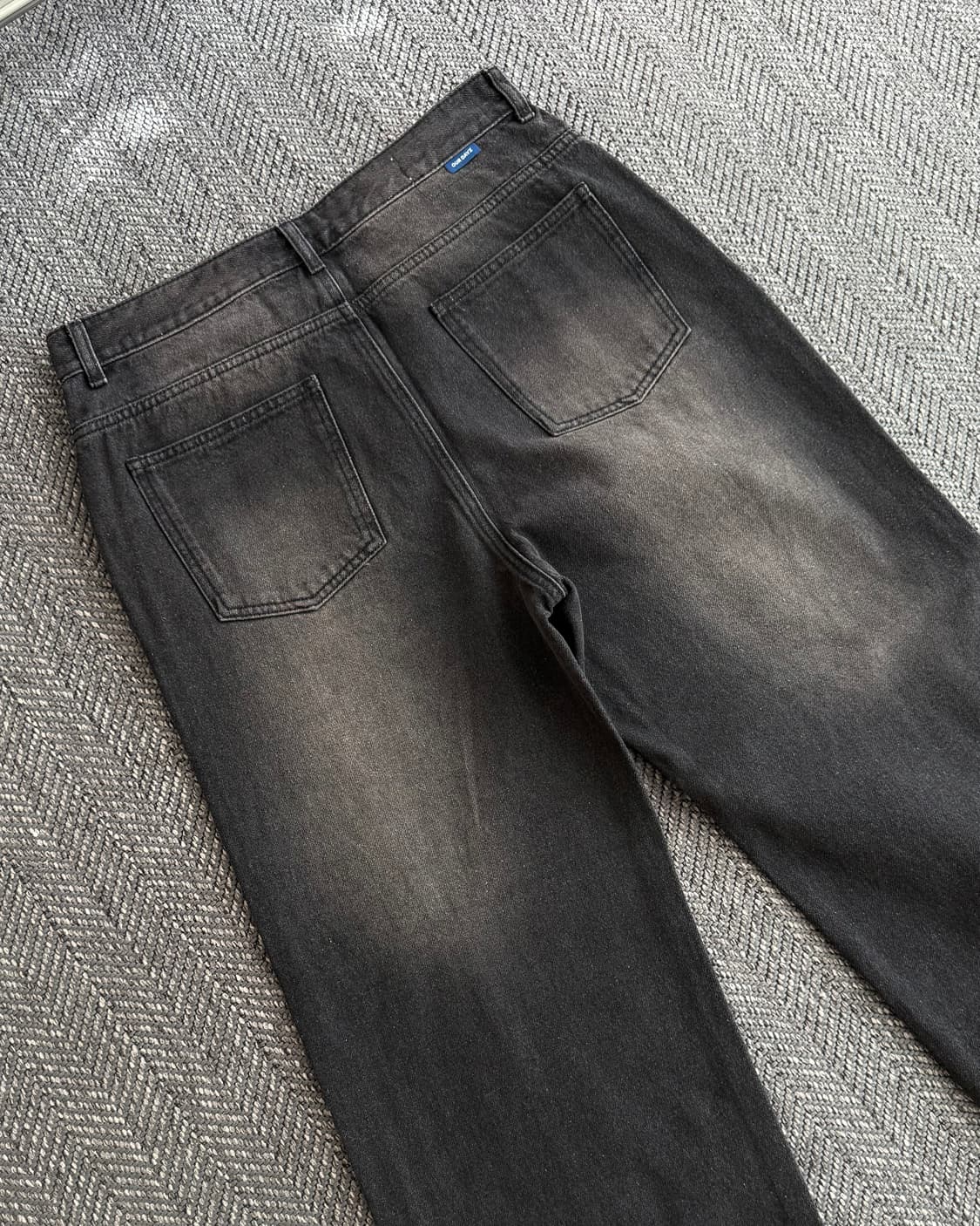 플리마켓🔥 아워데이즈 웨이비 커브드 와이드 데님 팬츠 블랙 (XL) 상품이미지2