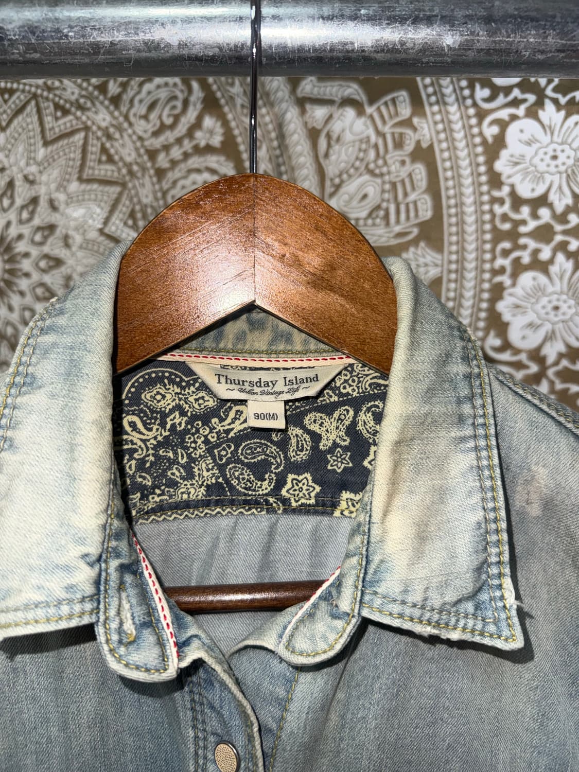 써스데이아일랜드 여성 웨스턴 연청 데님셔츠 상품이미지6