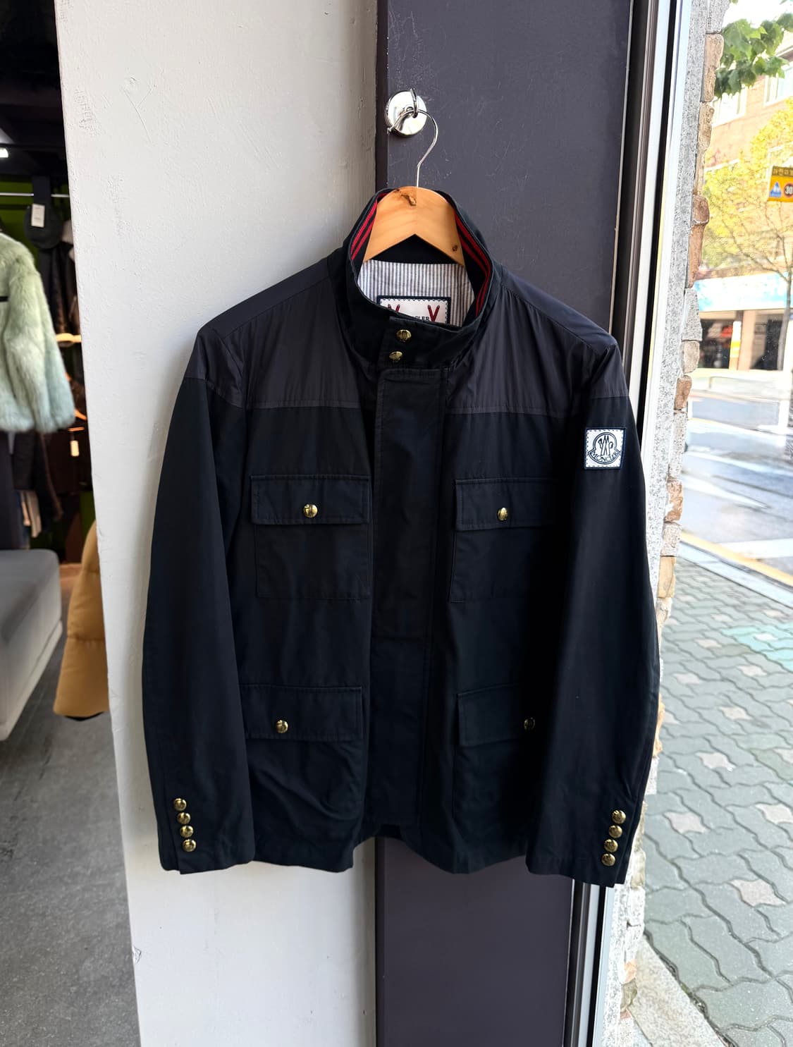 1/ 몽클레어x톰브라운 감마블루 금장버튼 자켓 상품이미지3