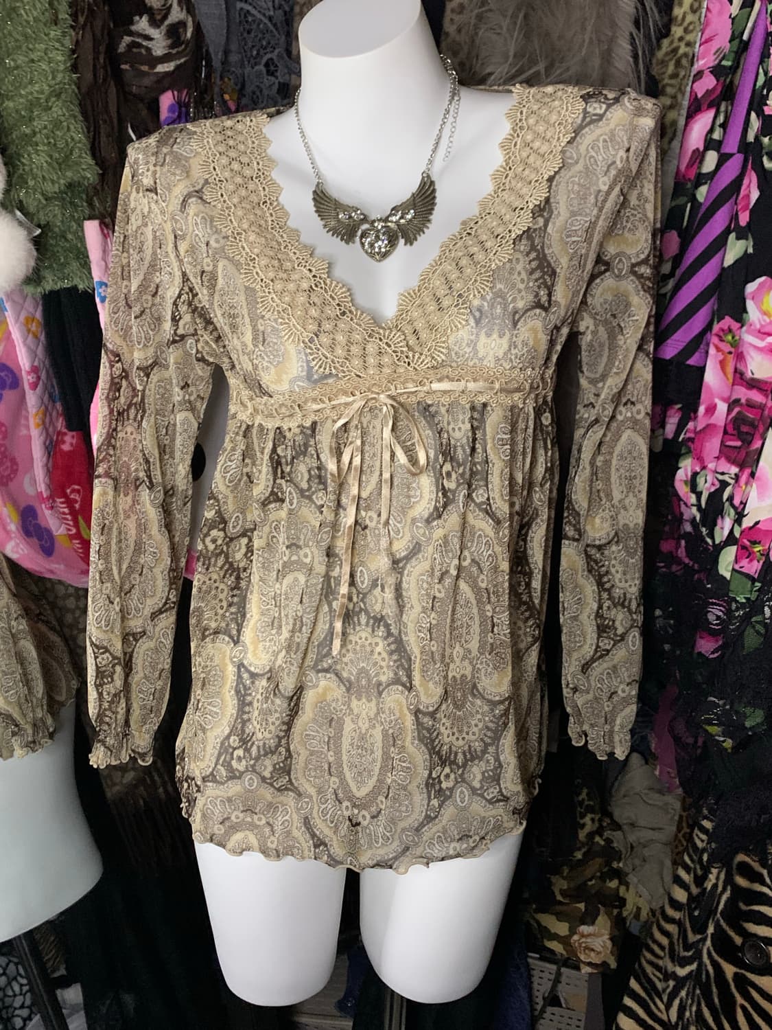 브라운 오리엔탈 모리 리본블라우스 상품이미지1