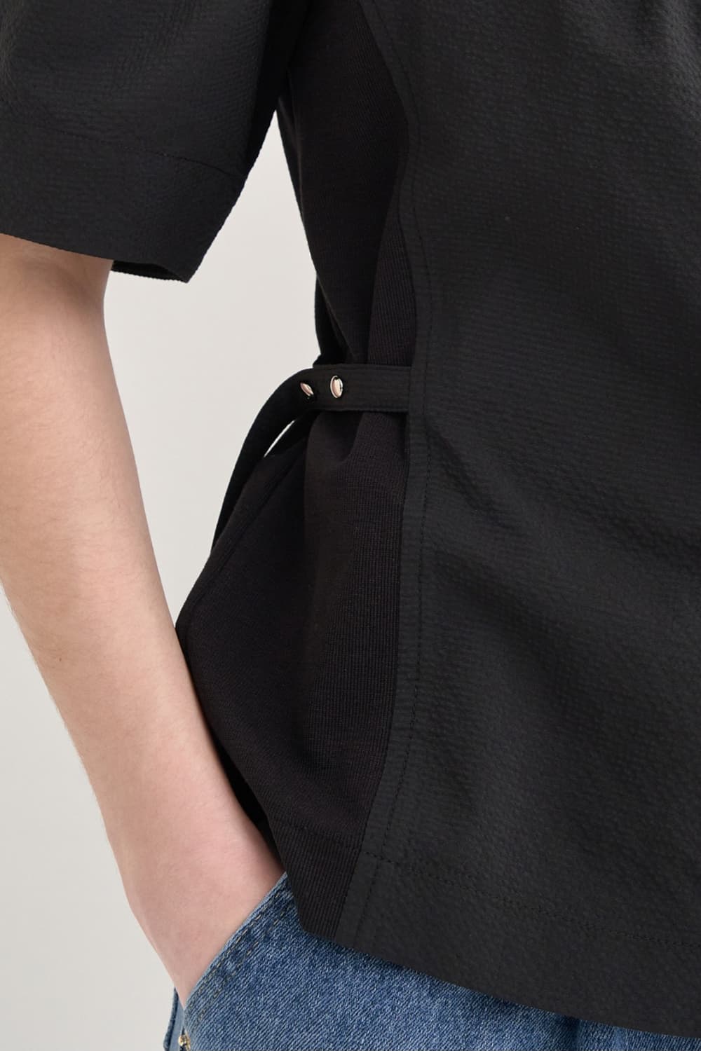 텍스처 블록 스퀘어넥 블라우스 / 82(55)사이즈 상품이미지5