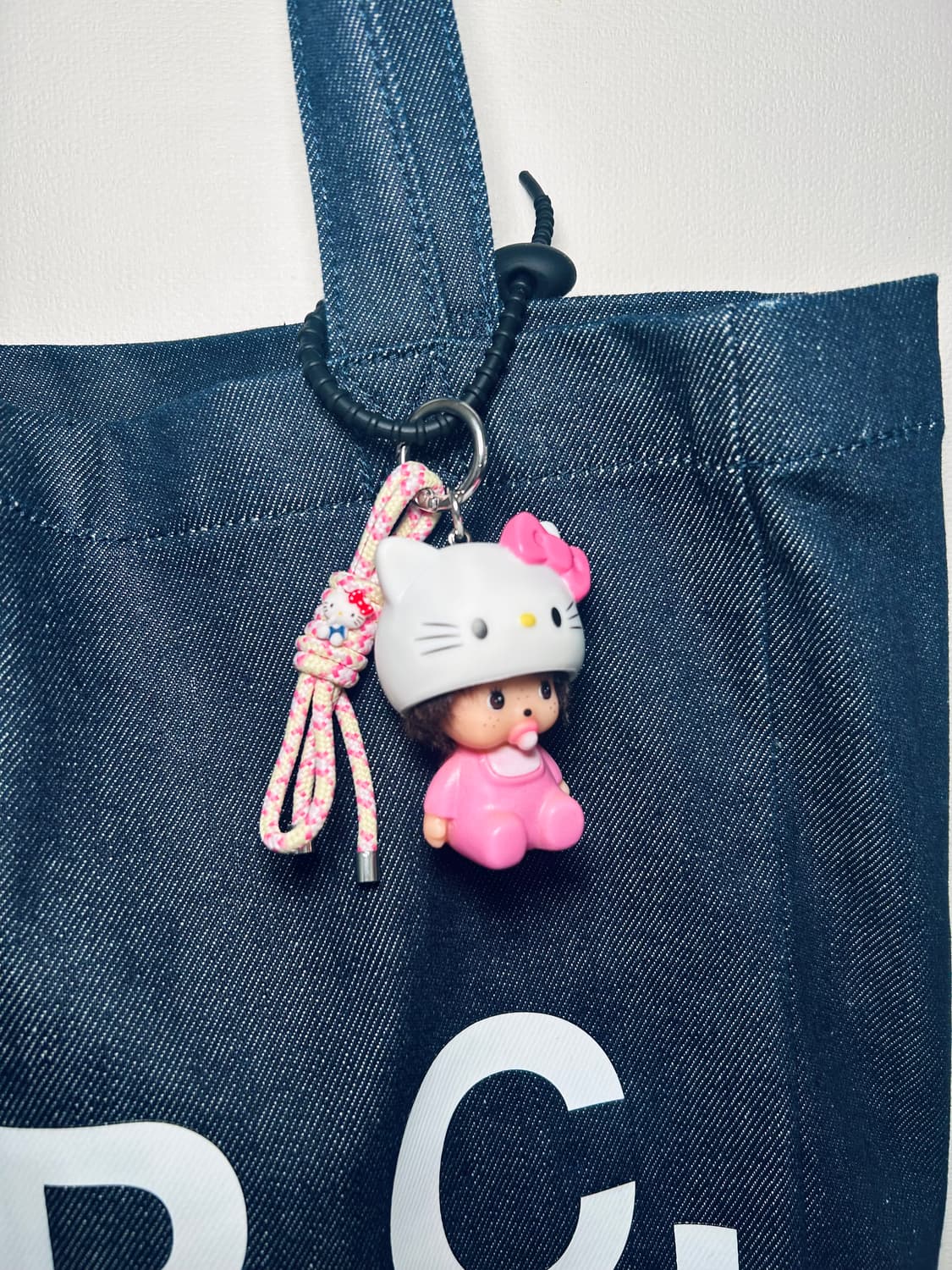 ✨💖헬로키티 헬맷쓴 베베 몬치치 키링(2) 상품이미지5