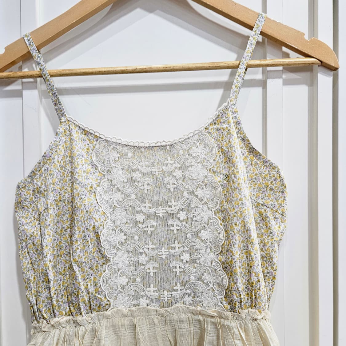 레이스 플라워 레이어드 원피스 상품이미지3