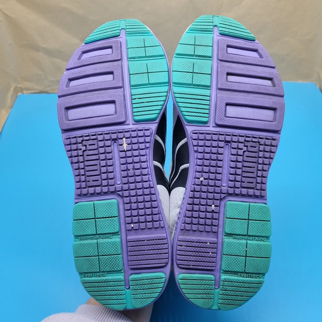 푸마 D센던트 여성운동화240  상품이미지3