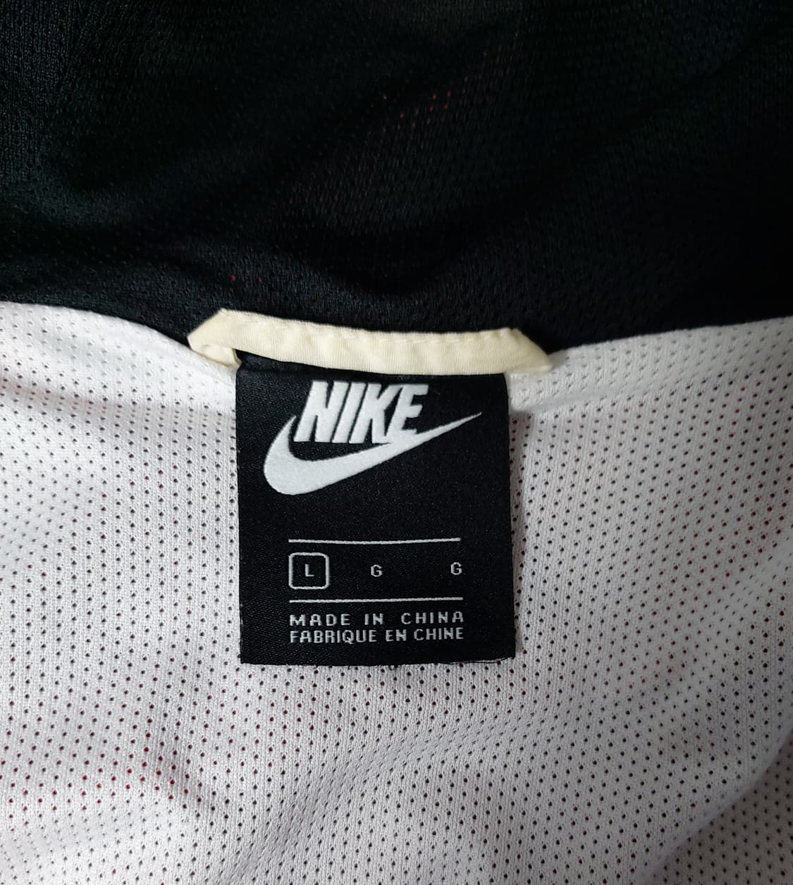 나이키 더블 스우시 바람막이 자켓 (L)

 상품이미지6