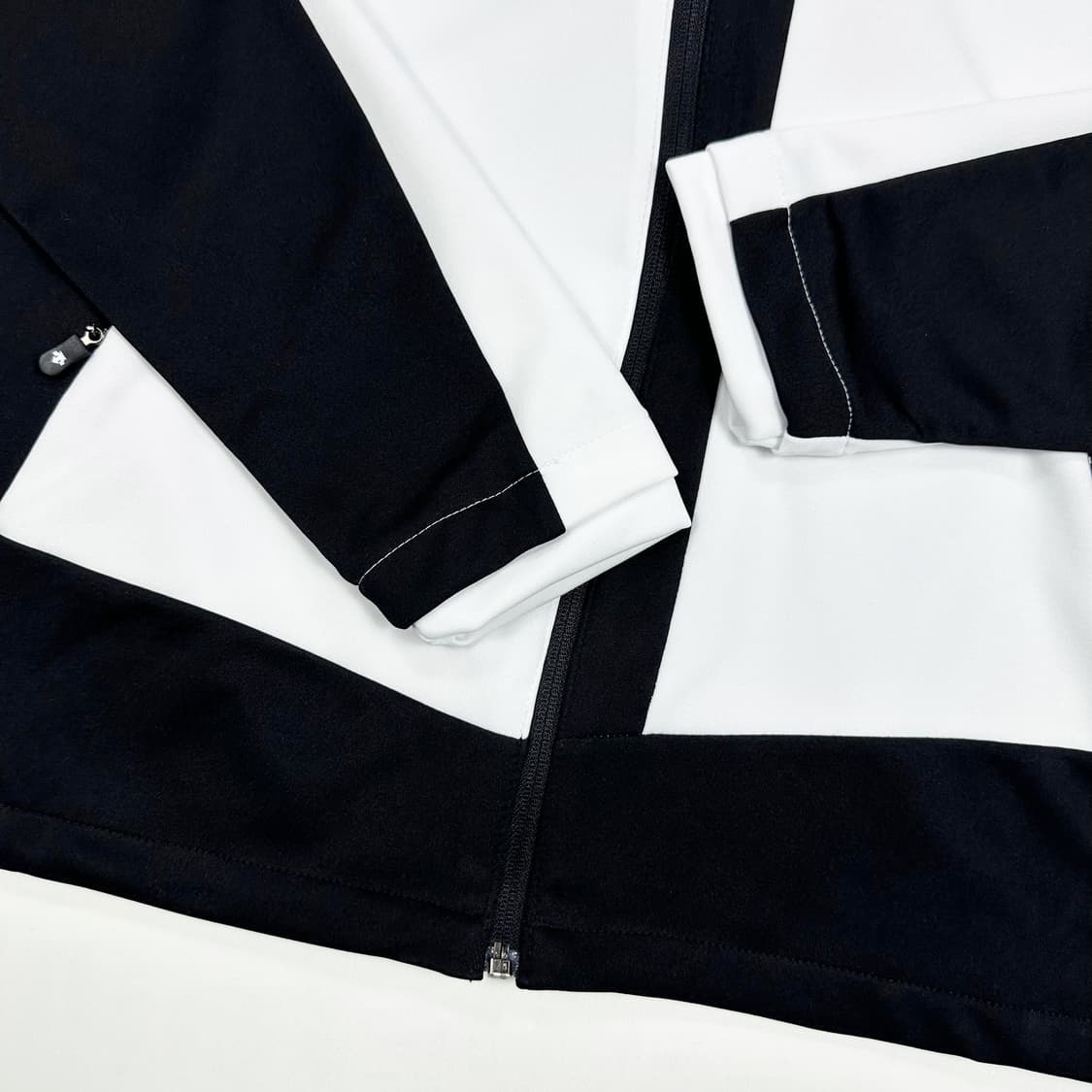 데상트 트레이닝 오레오 트랙탑 져지 (M 여성추천) 상품이미지4