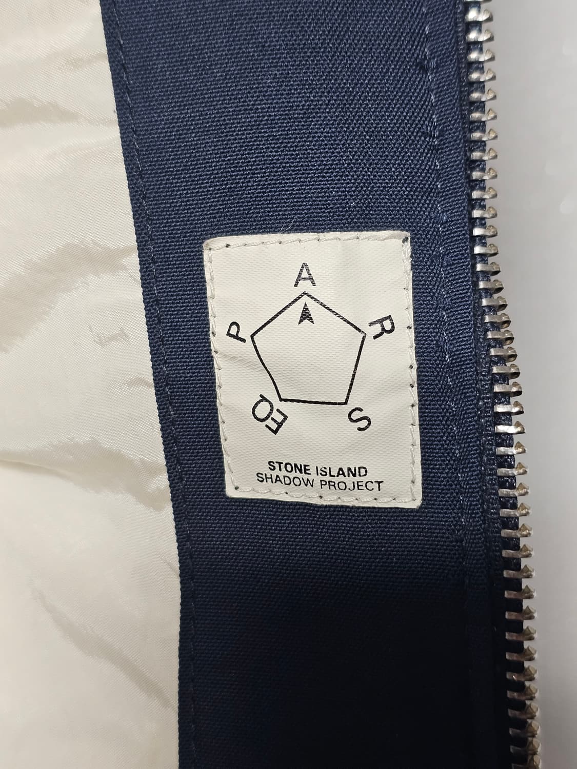 스톤아일랜드 쉐도우 프로젝트 다운 베스트 상품이미지8