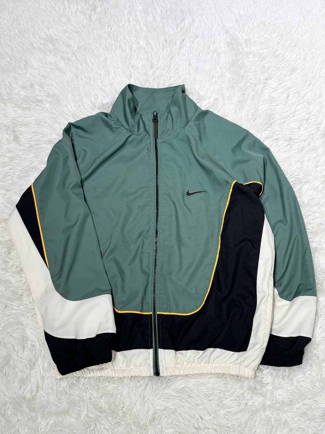 나이키 그린 스우시 바람막이 상품이미지3