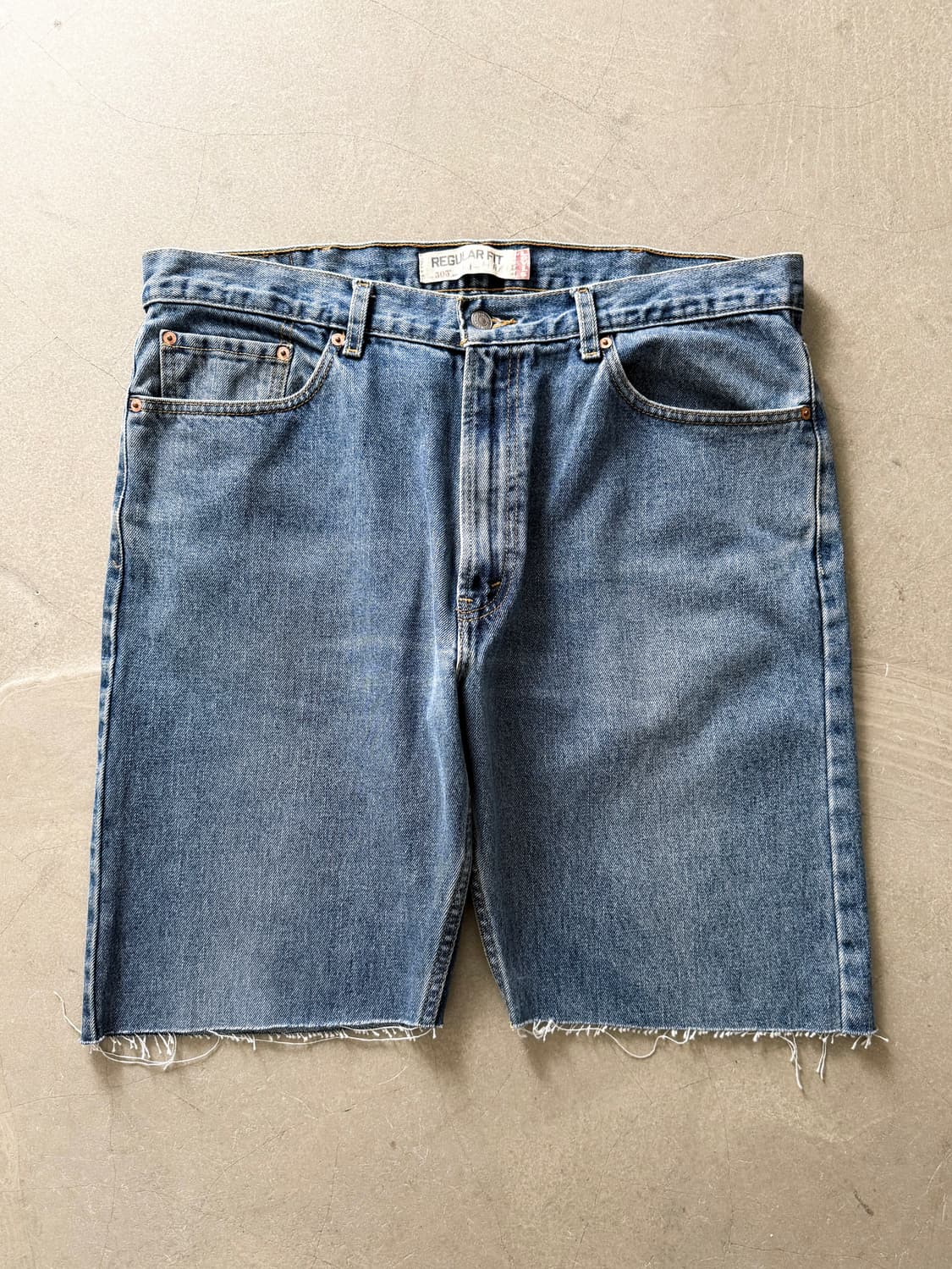 Vintage Levi's 505 Denim Shorts 상품이미지1
