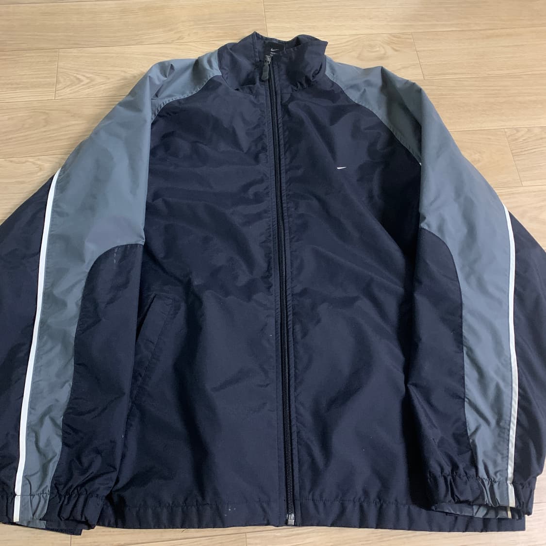 L) Nike 나이키 빈티지 배색 바람막이  상품이미지1