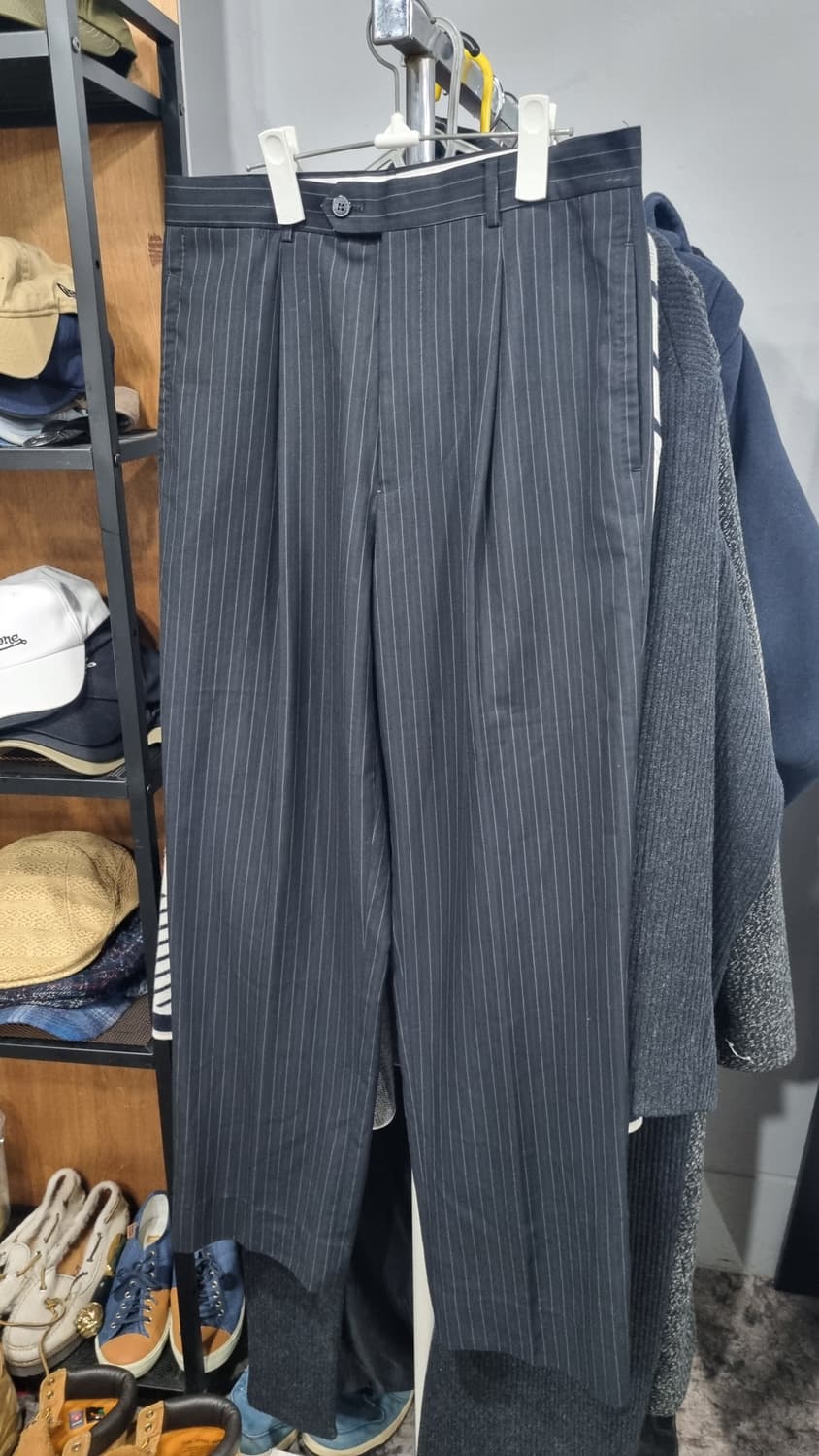 gucci(구찌) 올드스쿨 스트라이프 이태리제 슬랙스 30size 상품이미지1