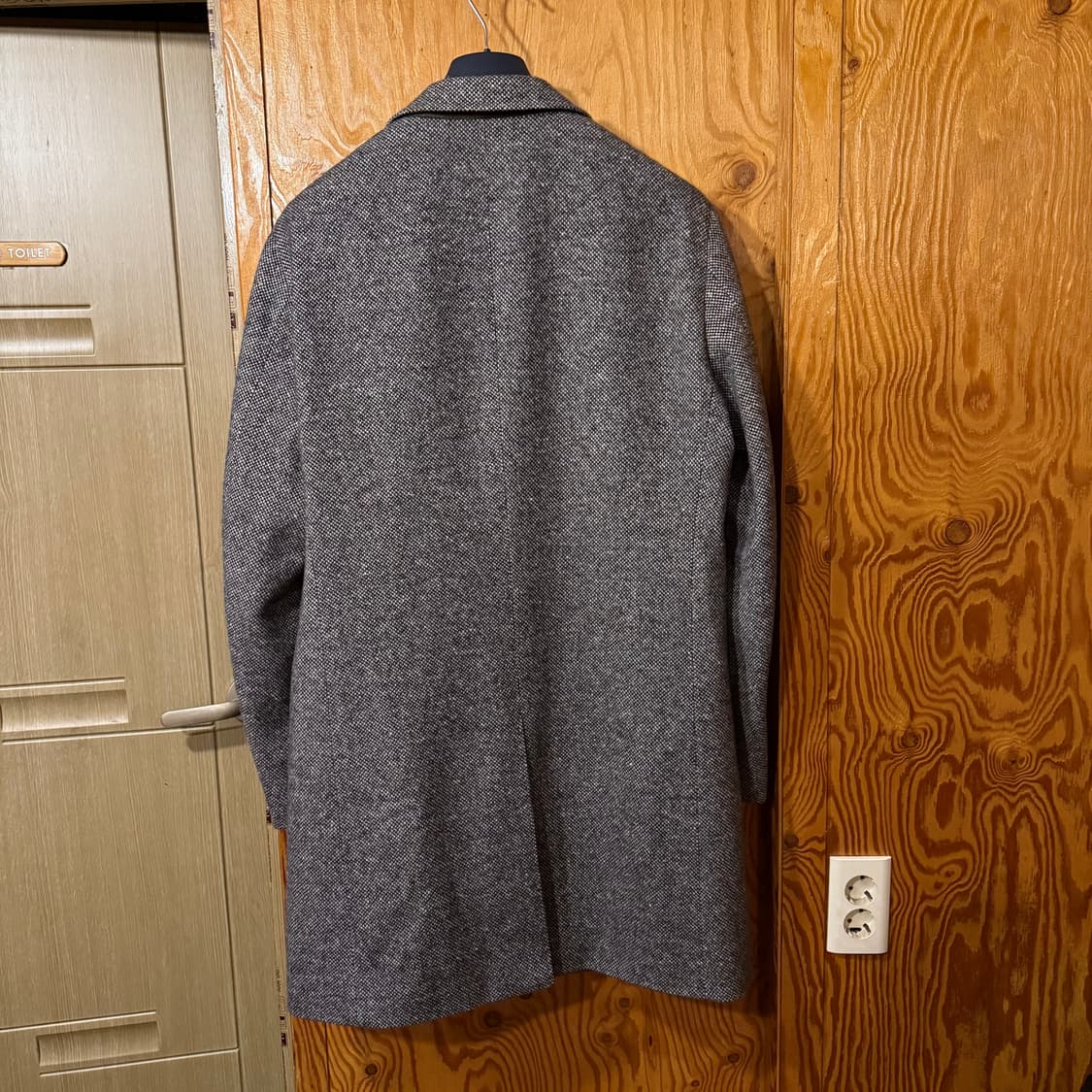 로로피아나 캐시미어 100% 코트 판매 합니다. 상품이미지7