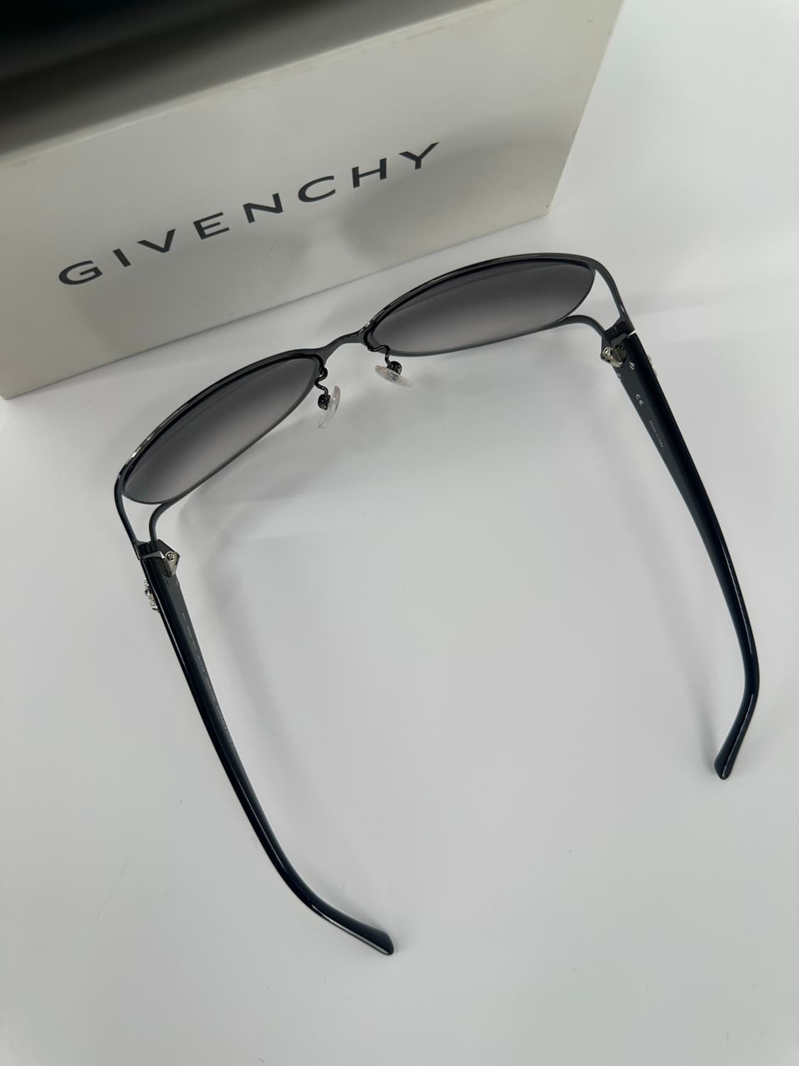 [새상품 무료배송] 정품 지방시 Made in Italy 선글라스 상품이미지7