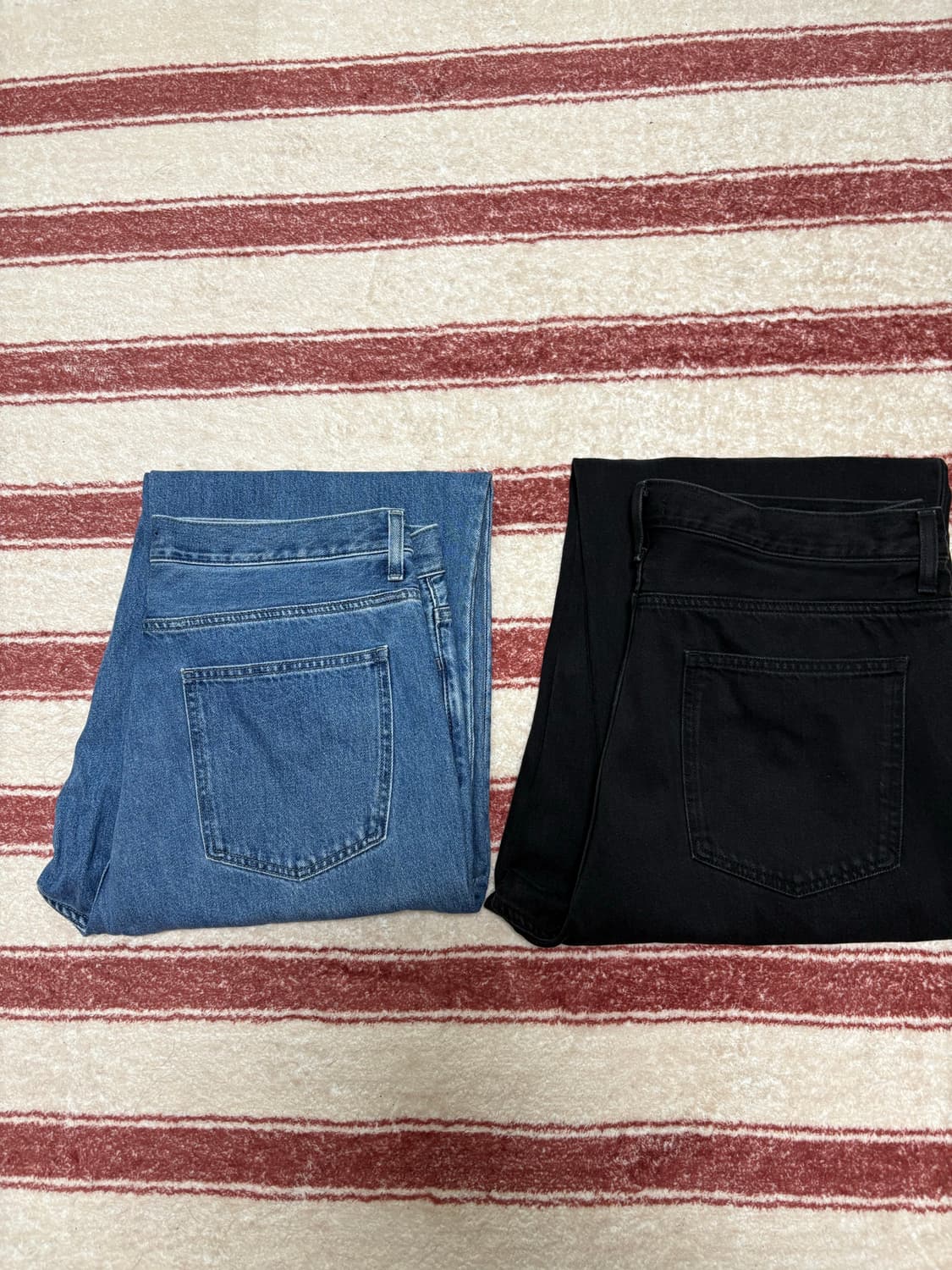 유니클로 와이드 스트레이트 진 상품이미지3