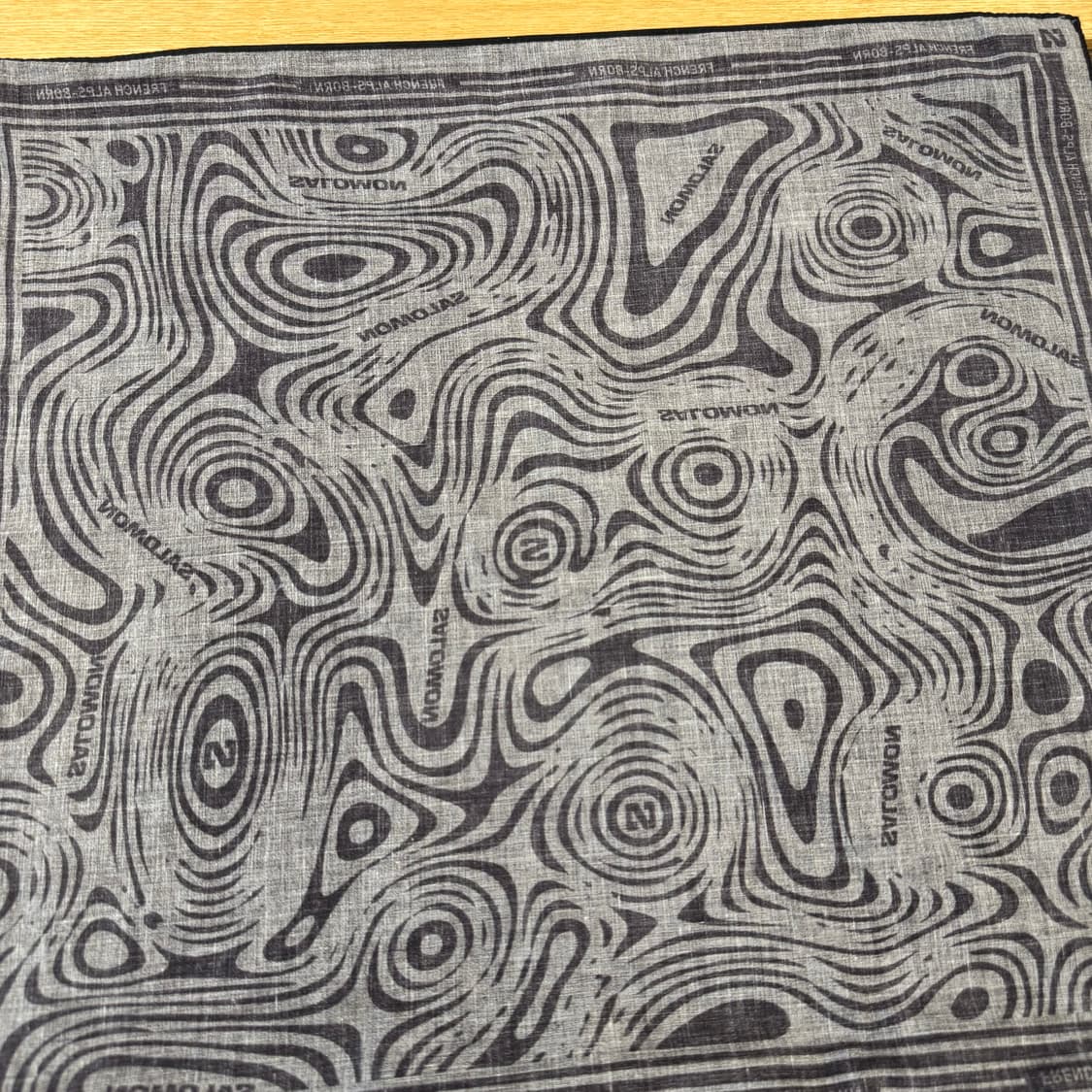 살로몬 등고선 패턴 빈티지 반다나 (49x44cm)   상품이미지3