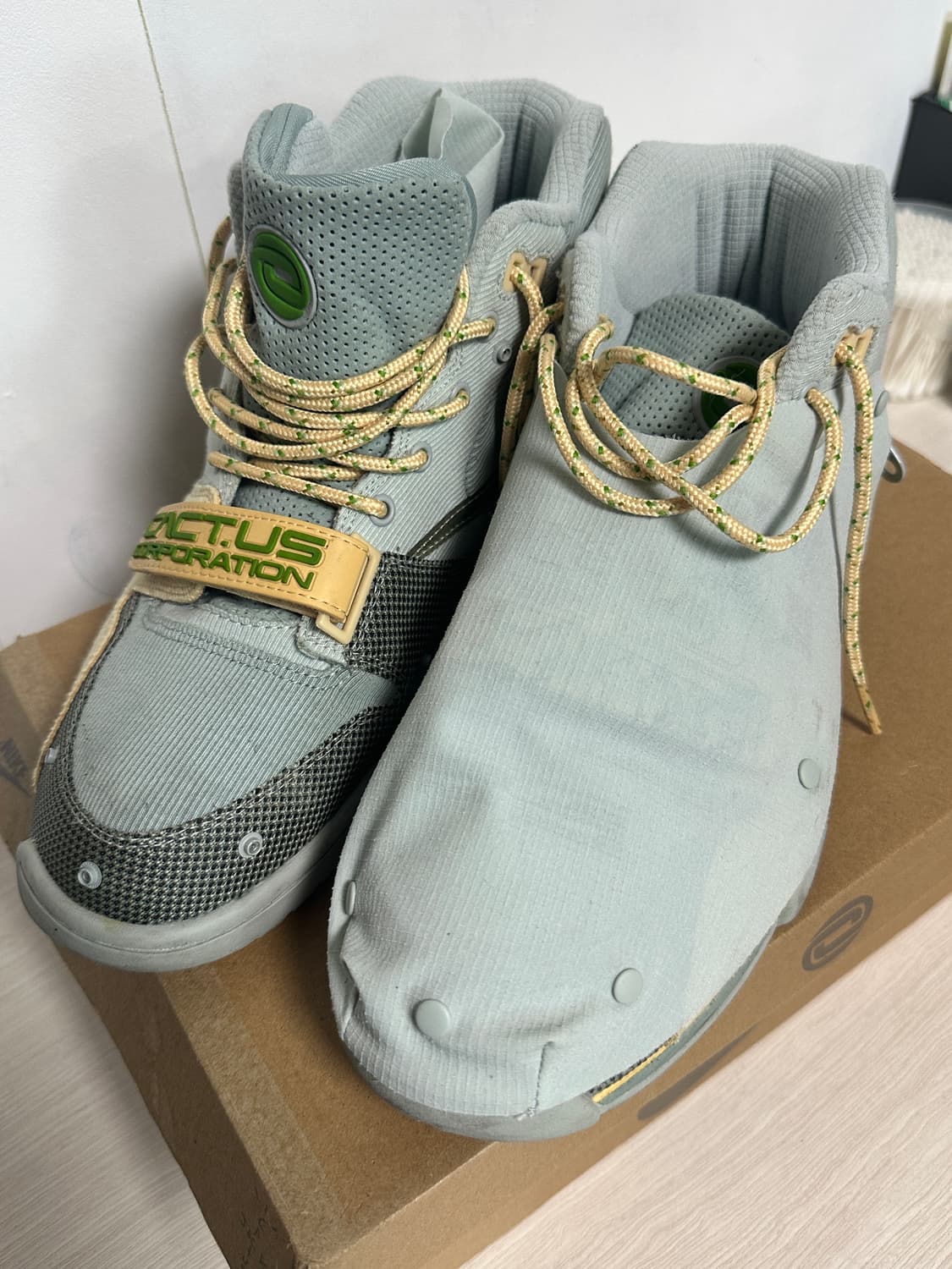 나이키 트래비스스캇 에어트레이너1 290 상품이미지1