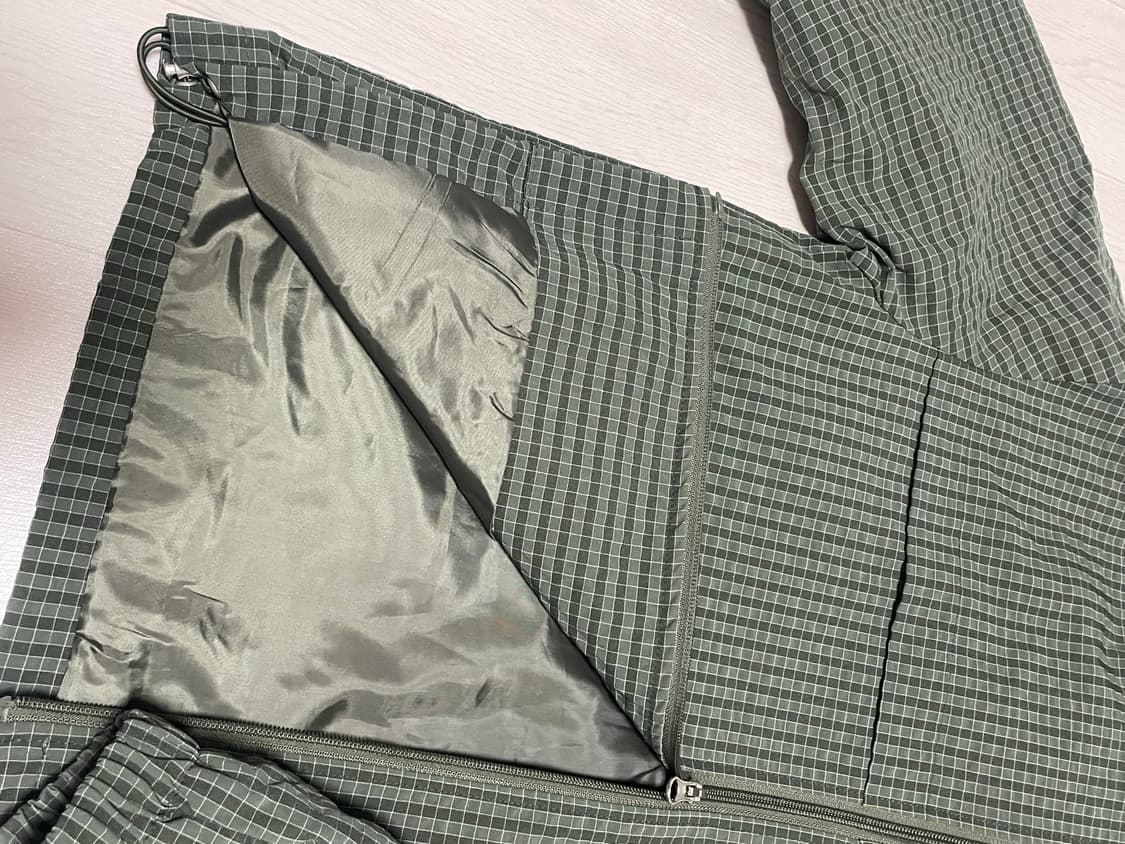 굿라이프웍스 데일리 체크 윈드브레이커 카키 XS사이즈 팝니다.  상품이미지4