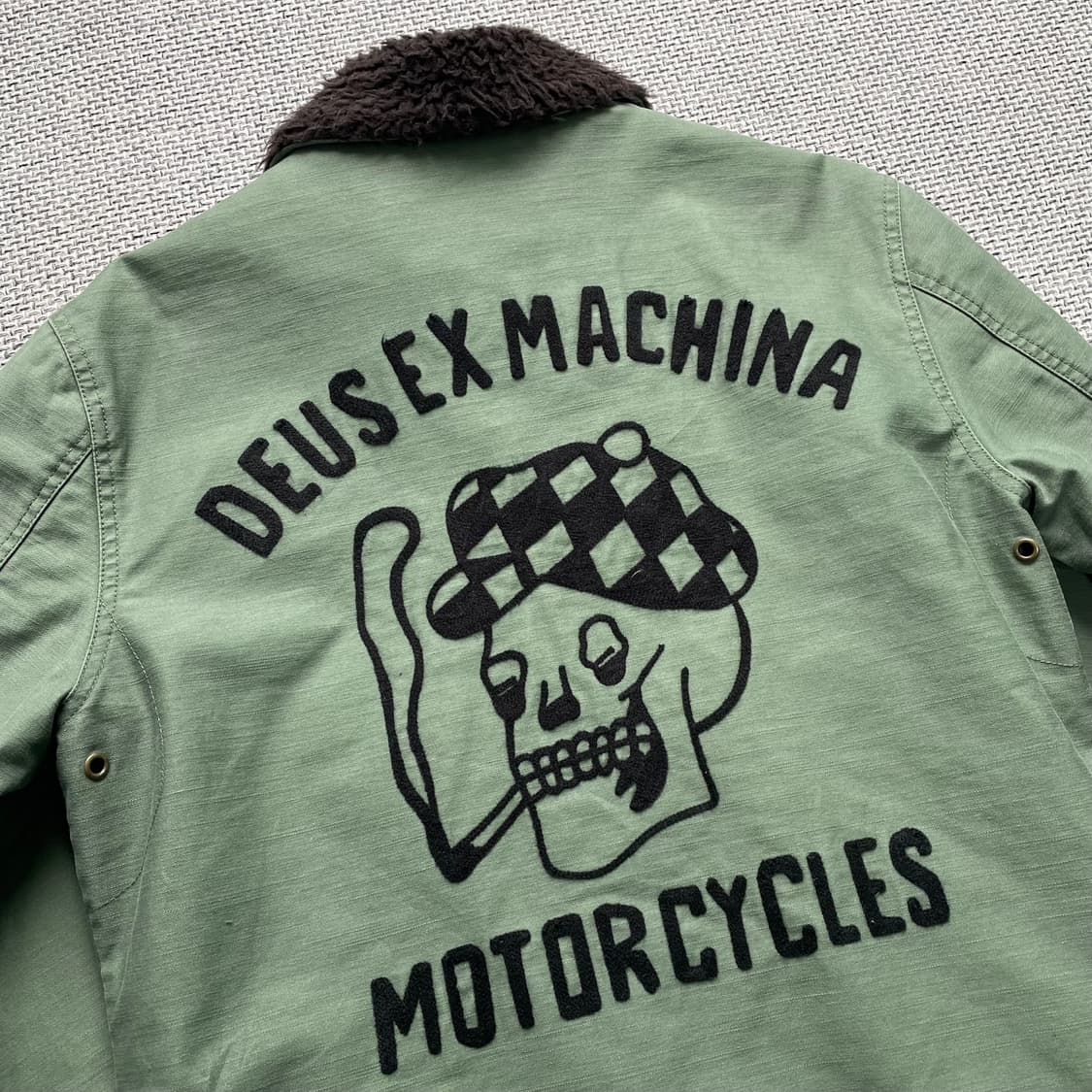 데우스 엑스마키나 덱자켓 상품이미지2