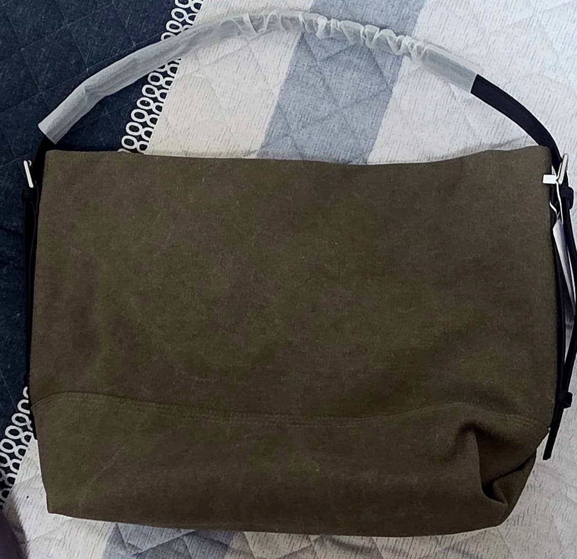 미나브 슬라우치 캔버스백 카키 상품이미지2