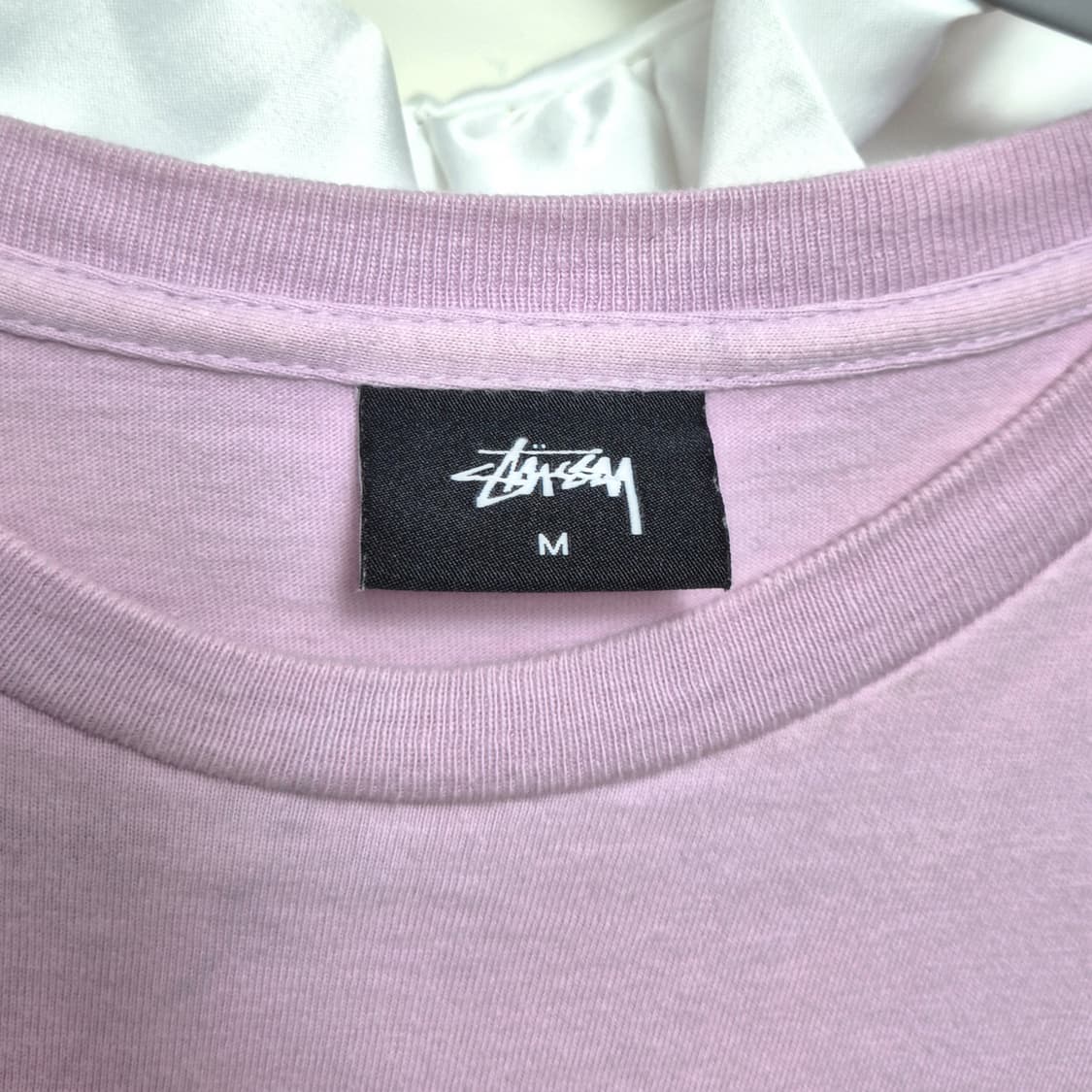 스투시 월드 투어 반팔 티셔츠 라벤더 핑크 회핑 M 사이즈 상품이미지3