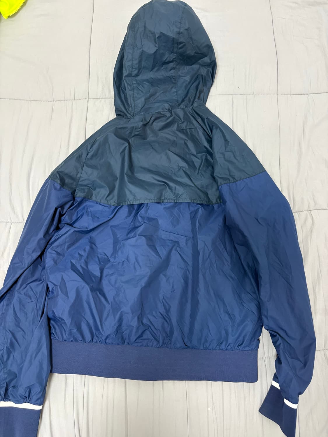 파리생제르망 나이키 바람막이 L 상품이미지2