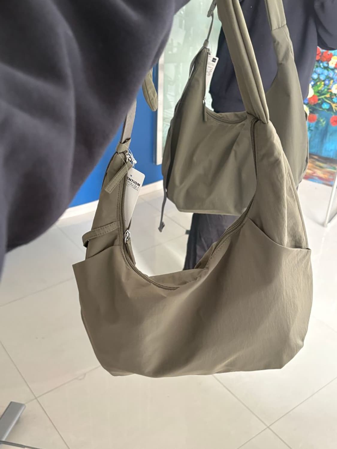 SOFT NYLON COCOON SHOULDERBAG 나일론 코쿤 숄더백 상품이미지5