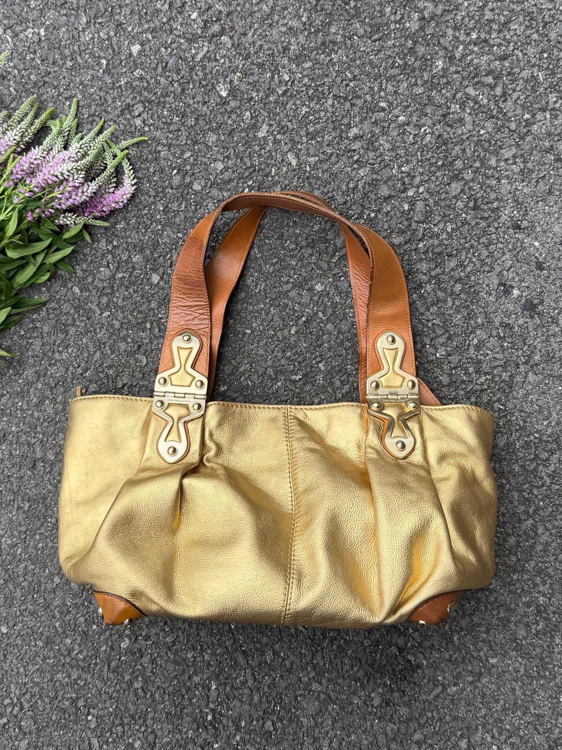 🌟희귀 michael kors gold shoulder 상품이미지1