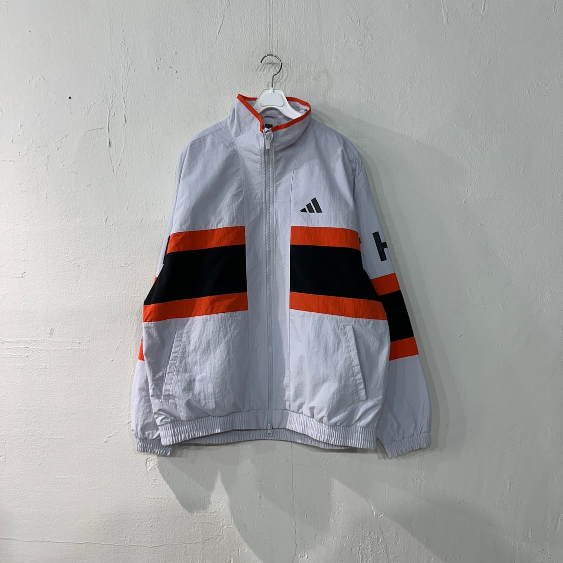 아디다스 빅로고 바람막이 자켓 L 상품이미지3
